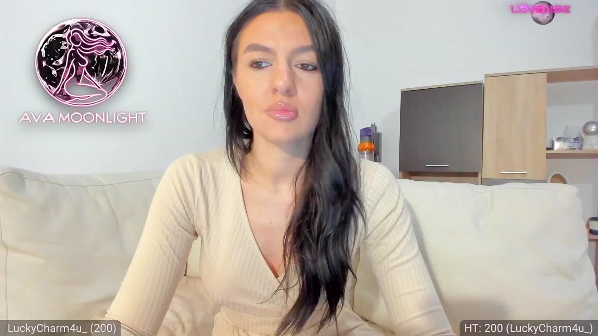 Gallery image thumbnail from AvaMoonlight's myfreecams stream on, 01/13/2025, 17:19 image 12 of 20