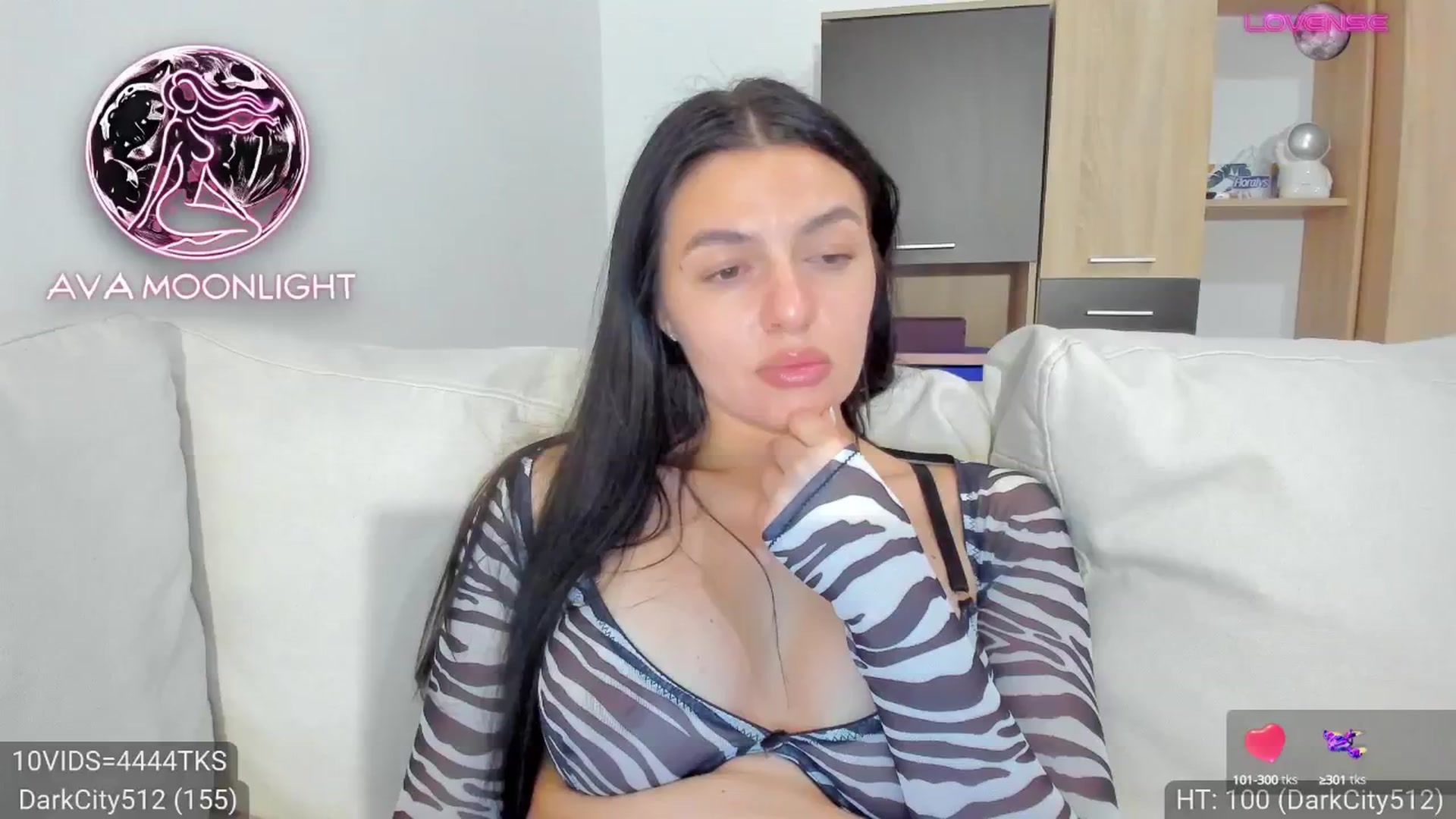 Gallery image thumbnail from AvaMoonlight's myfreecams stream on, 01/17/2025, 24:20 image 20 of 20
