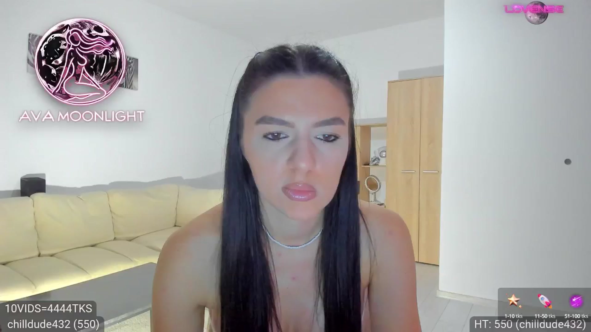 Gallery image thumbnail from AvaMoonlight's myfreecams stream on, 01/17/2025, 17:17 image 18 of 20