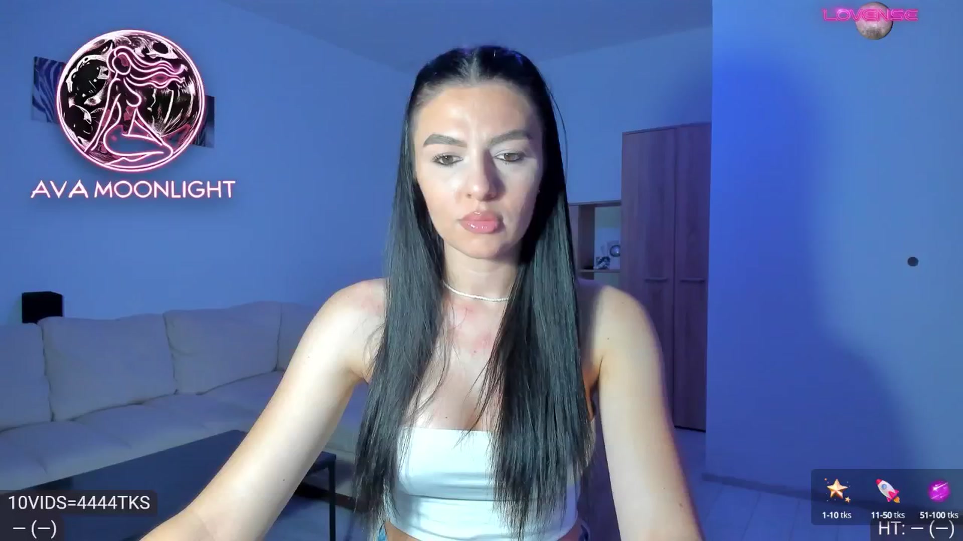 Gallery image thumbnail from AvaMoonlight's myfreecams stream on, 01/17/2025, 17:17 image 5 of 20