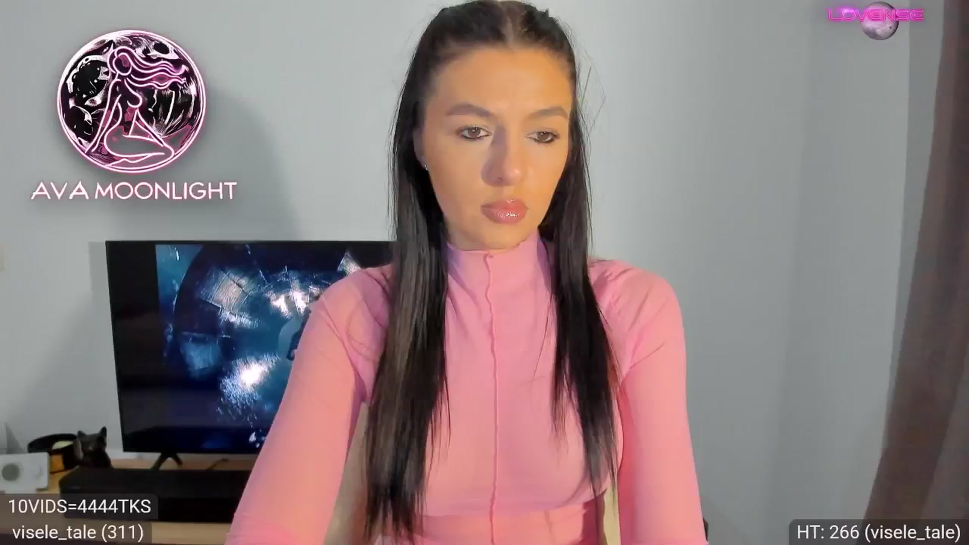 Gallery image thumbnail from AvaMoonlight's myfreecams stream on, 01/18/2025, 17:04 image 5 of 20