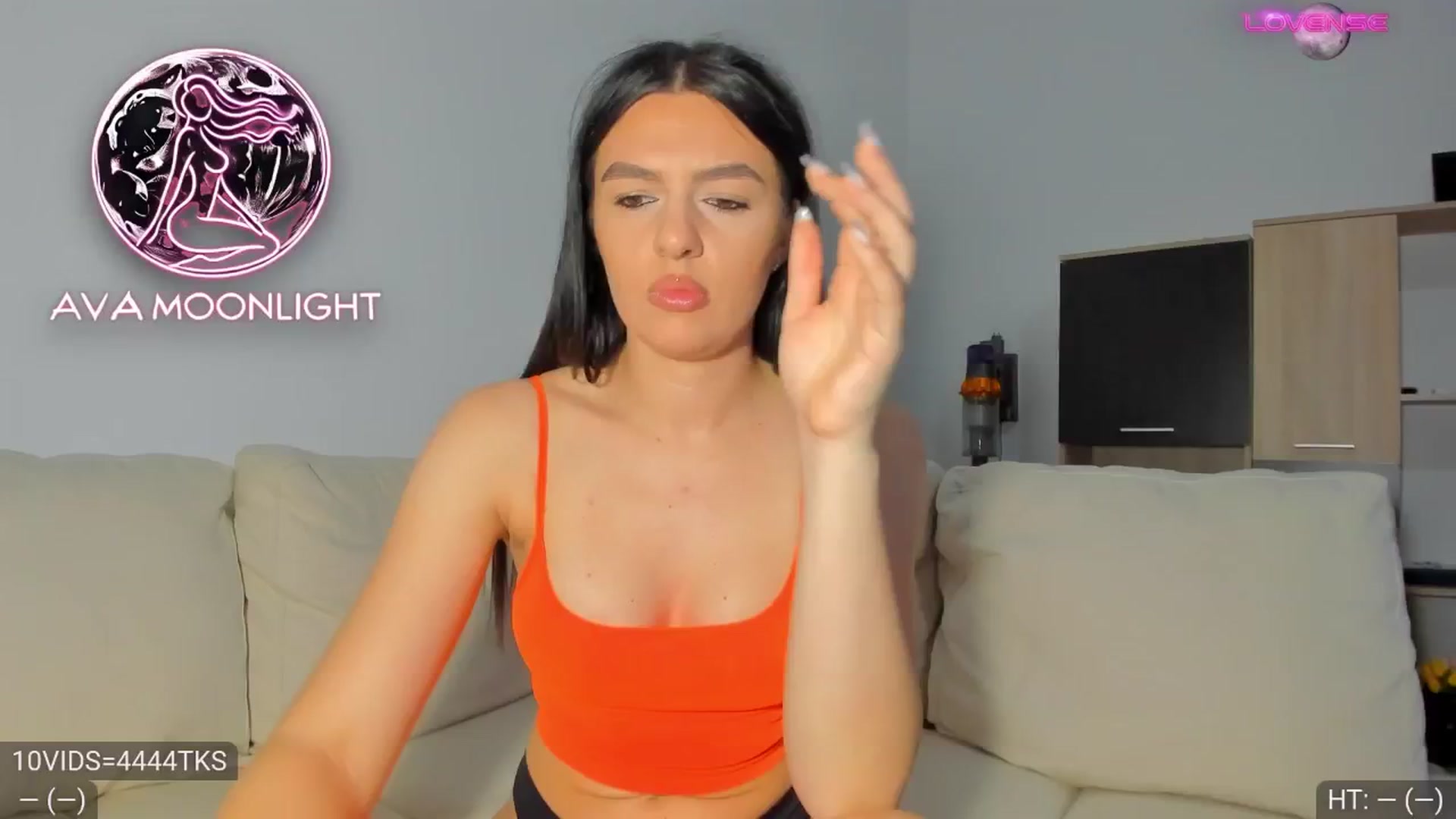 Gallery image thumbnail from AvaMoonlight's myfreecams stream on, 01/21/2025, 17:18 image 1 of 20