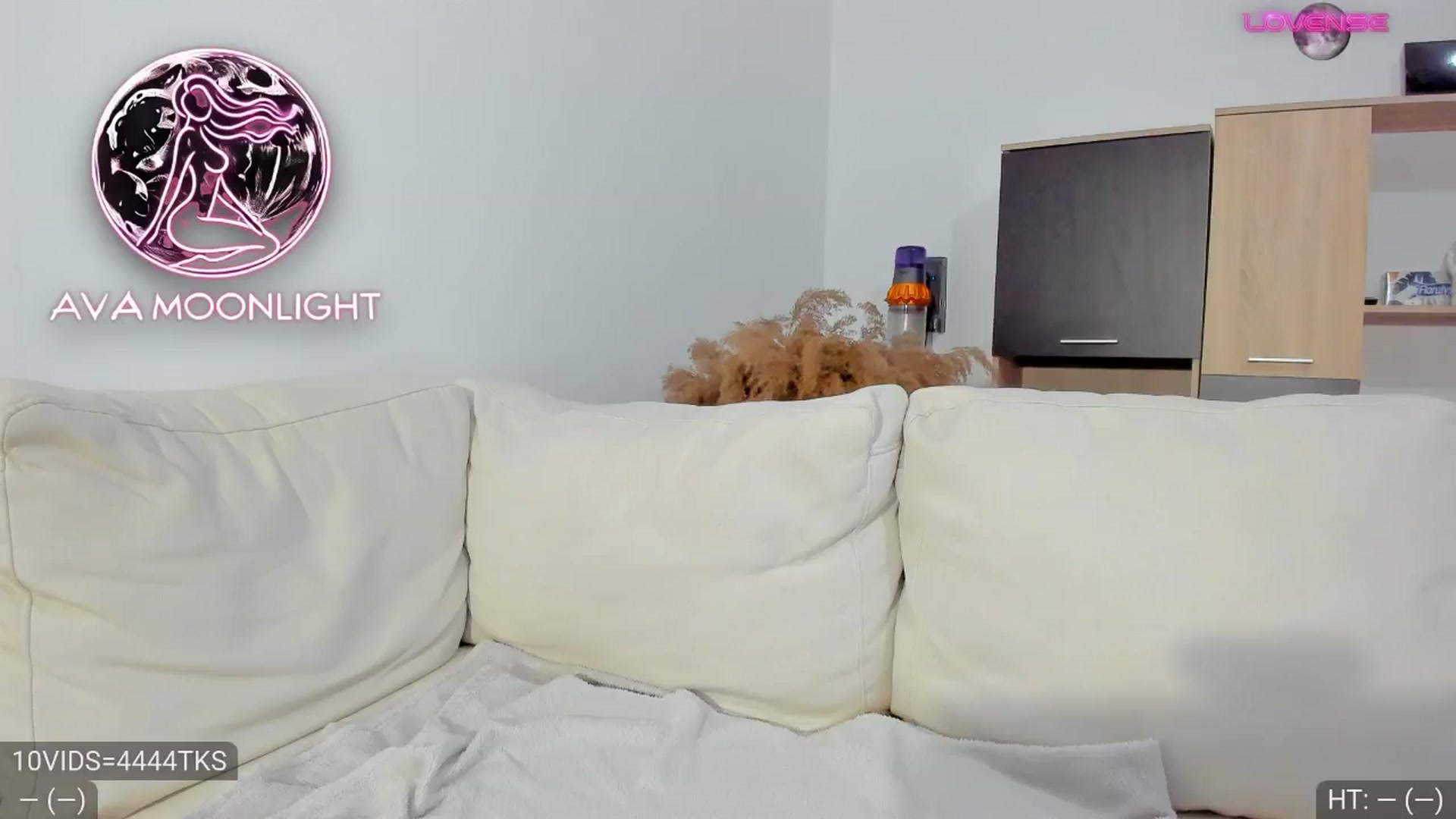 Gallery image thumbnail from AvaMoonlight's myfreecams stream on, 01/23/2025, 17:02 image 1 of 20