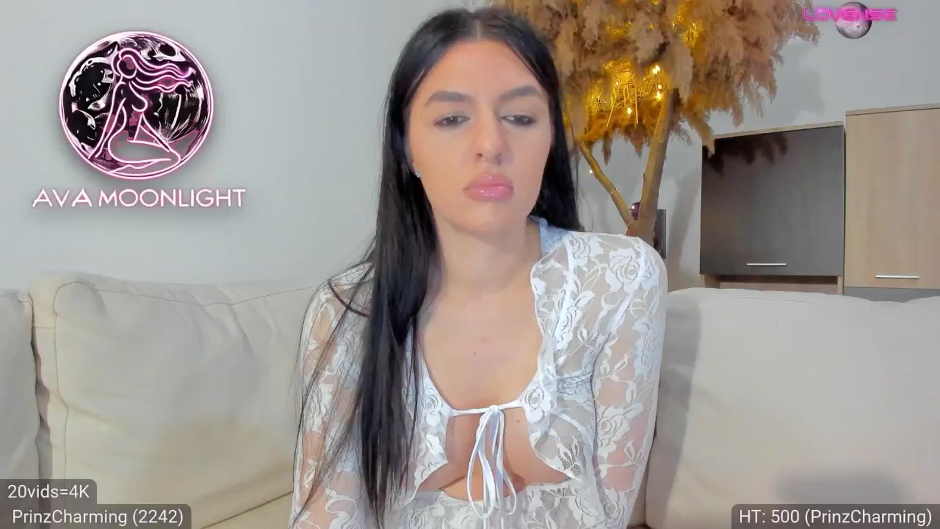 Gallery image thumbnail from AvaMoonlight's myfreecams stream on, 01/27/2025, 01:36 image 5 of 20