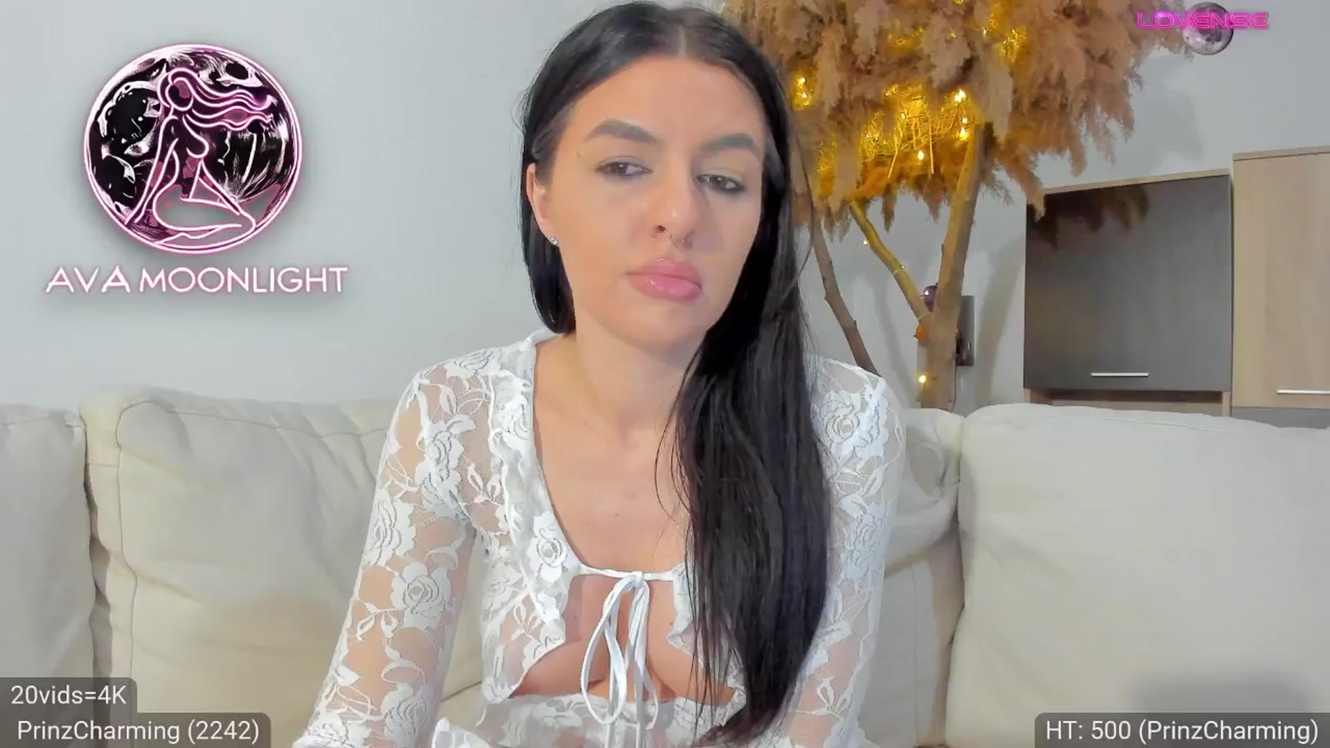 Gallery image thumbnail from AvaMoonlight's myfreecams stream on, 01/27/2025, 01:36 image 14 of 20