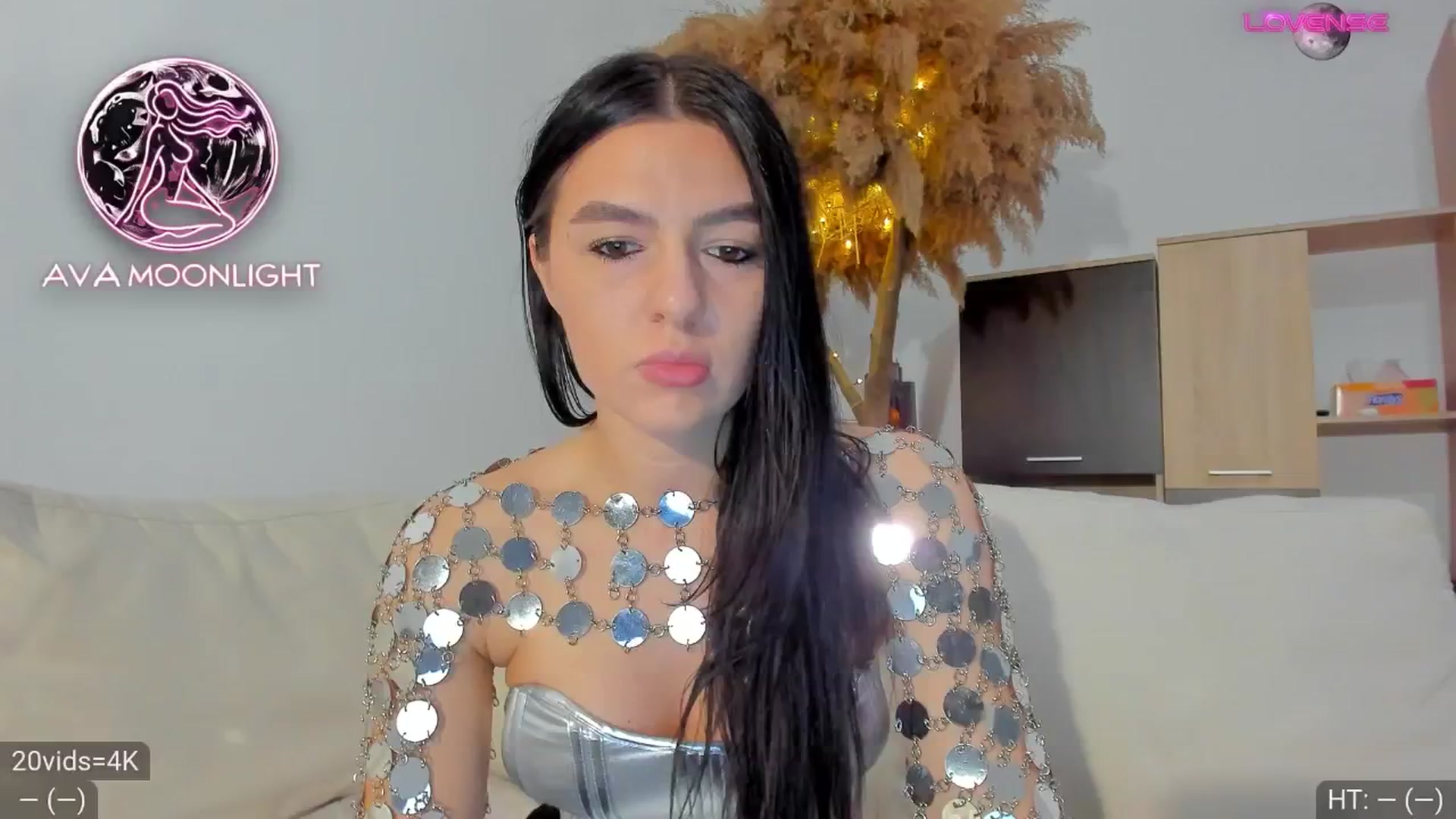 Gallery image thumbnail from AvaMoonlight's myfreecams stream on, 01/31/2025, 17:16 image 2 of 20