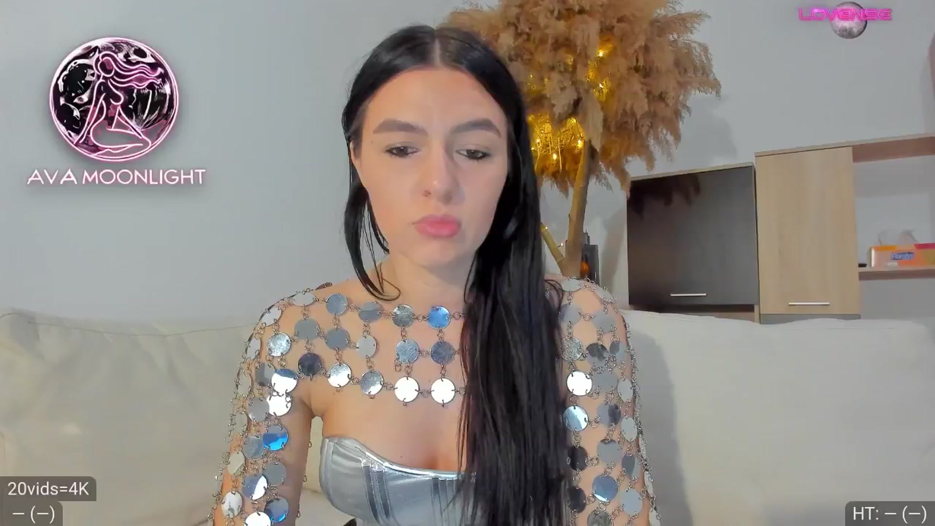Gallery image thumbnail from AvaMoonlight's myfreecams stream on, 01/31/2025, 17:16 image 6 of 20