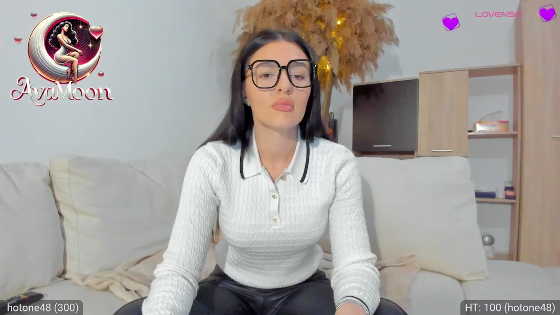 Gallery image thumbnail from AvaMoonlight's myfreecams stream on, 02/15/2025, 18:13 image 9 of 20