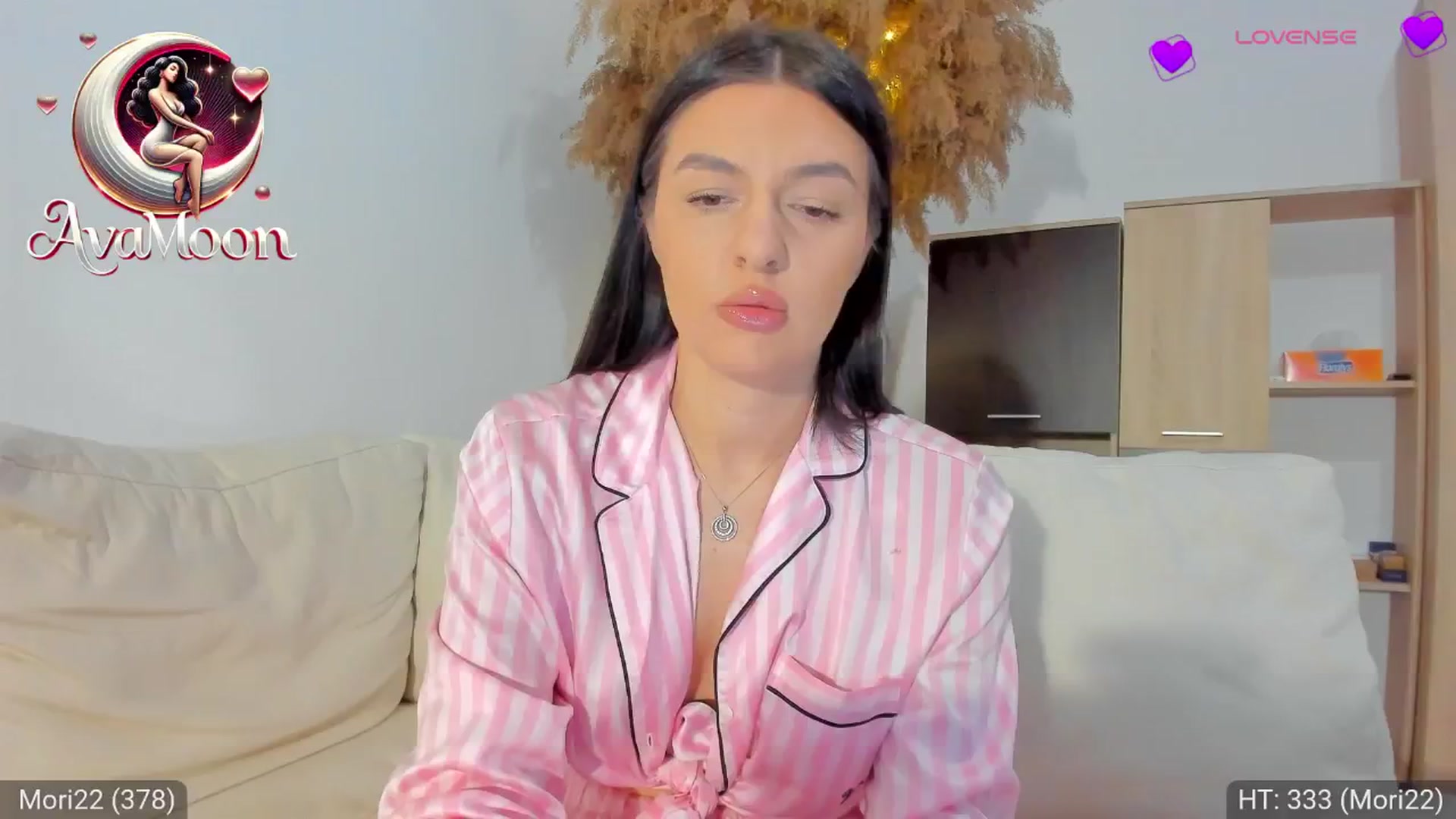 Gallery image thumbnail from AvaMoonlight's myfreecams stream on, 02/23/2025, 17:06 image 9 of 20