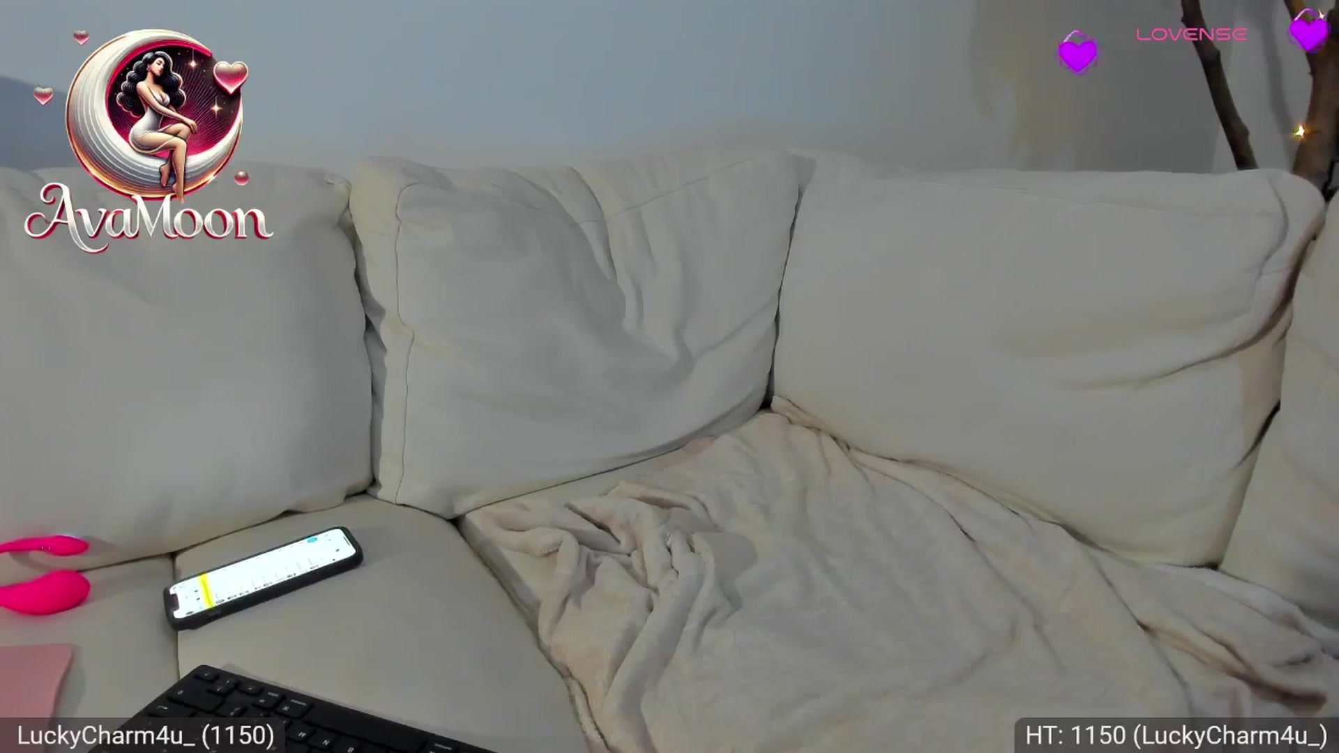 Gallery image thumbnail from AvaMoonlight's myfreecams stream on, 02/26/2025, 17:06 image 10 of 20