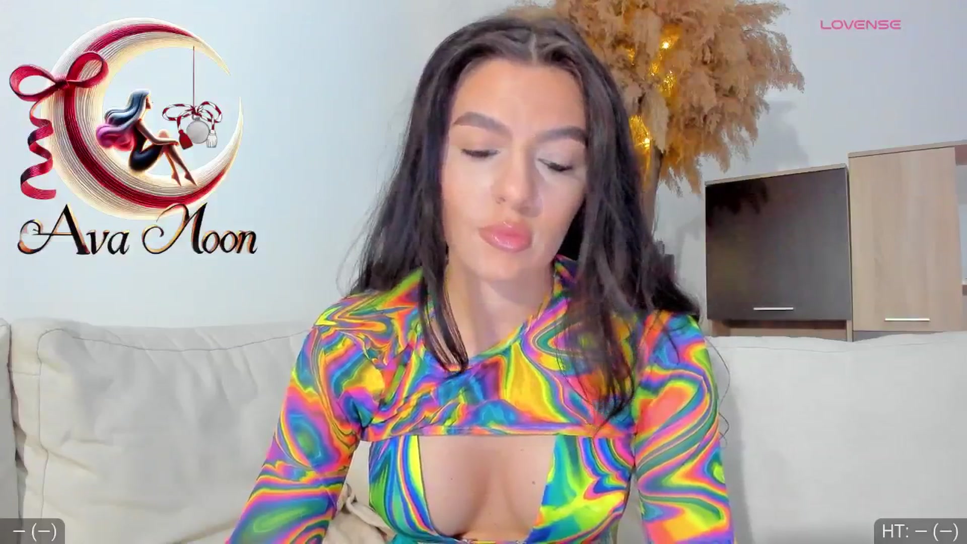 Gallery image thumbnail from AvaMoonlight's myfreecams stream on, 02/28/2025, 16:53 image 6 of 20