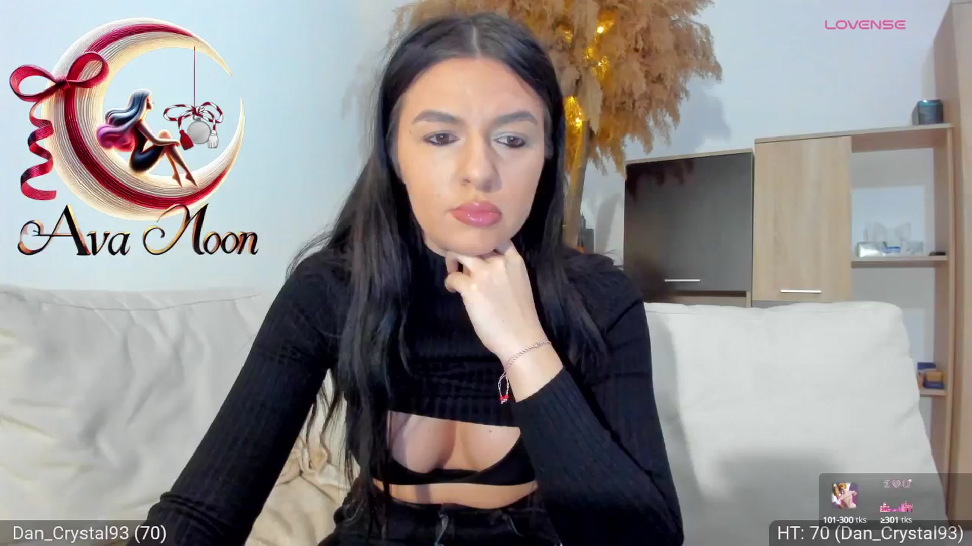 Gallery image thumbnail from AvaMoonlight's myfreecams stream on, 03/02/2025, 17:11 image 7 of 20