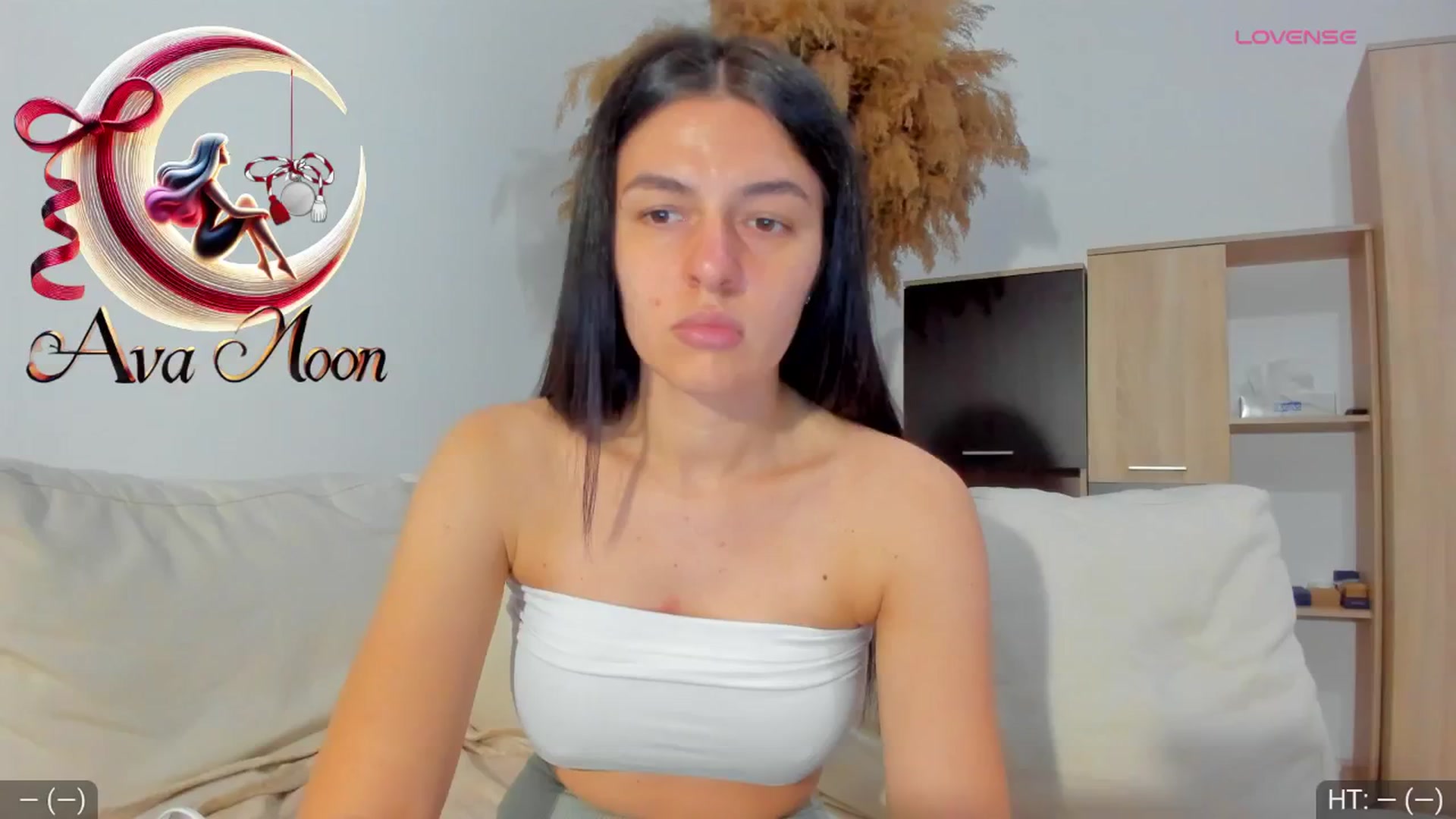 Gallery image thumbnail from AvaMoonlight's myfreecams stream on, 03/03/2025, 17:12 image 2 of 20