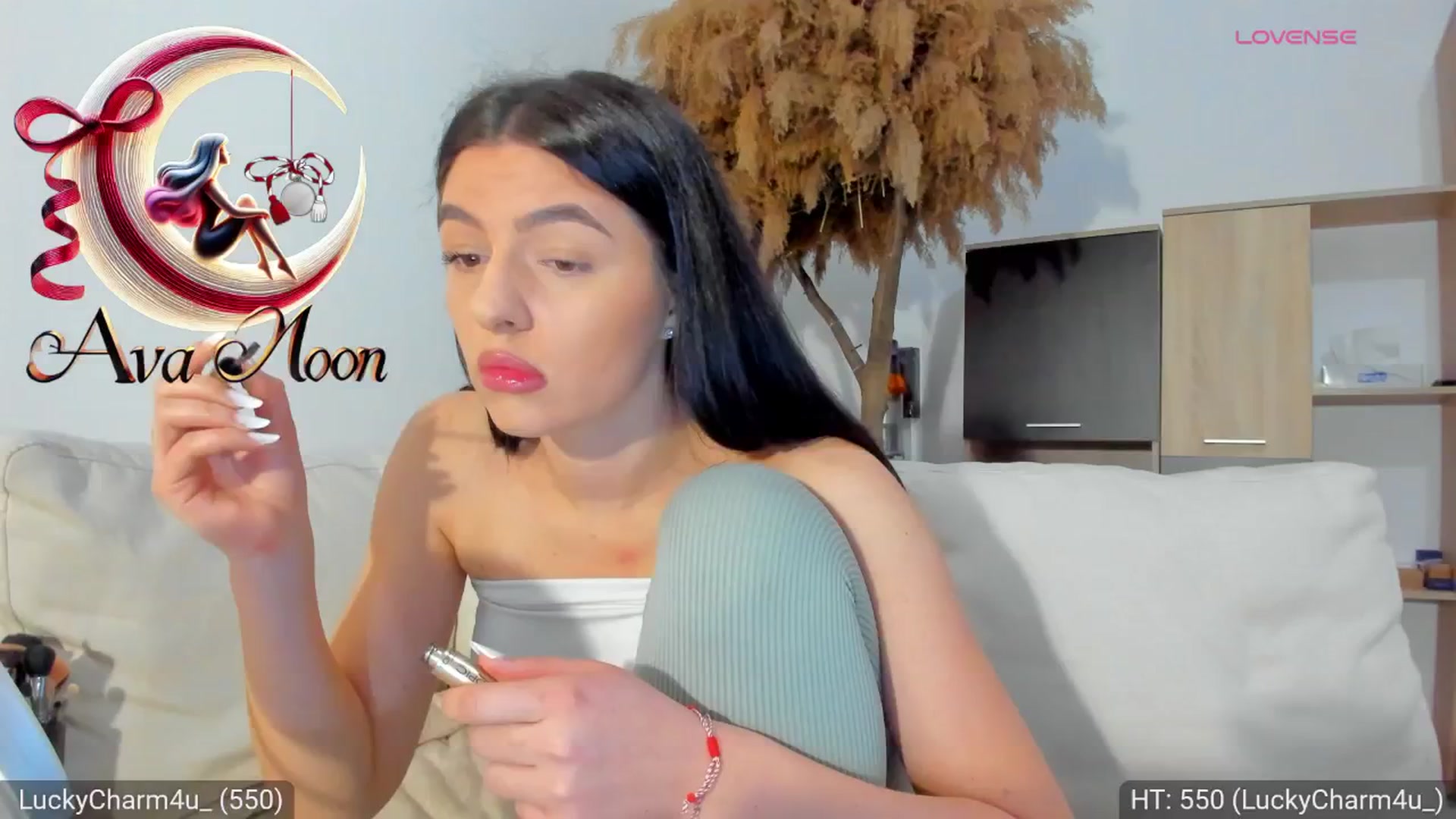 Gallery image thumbnail from AvaMoonlight's myfreecams stream on, 03/03/2025, 17:12 image 17 of 20