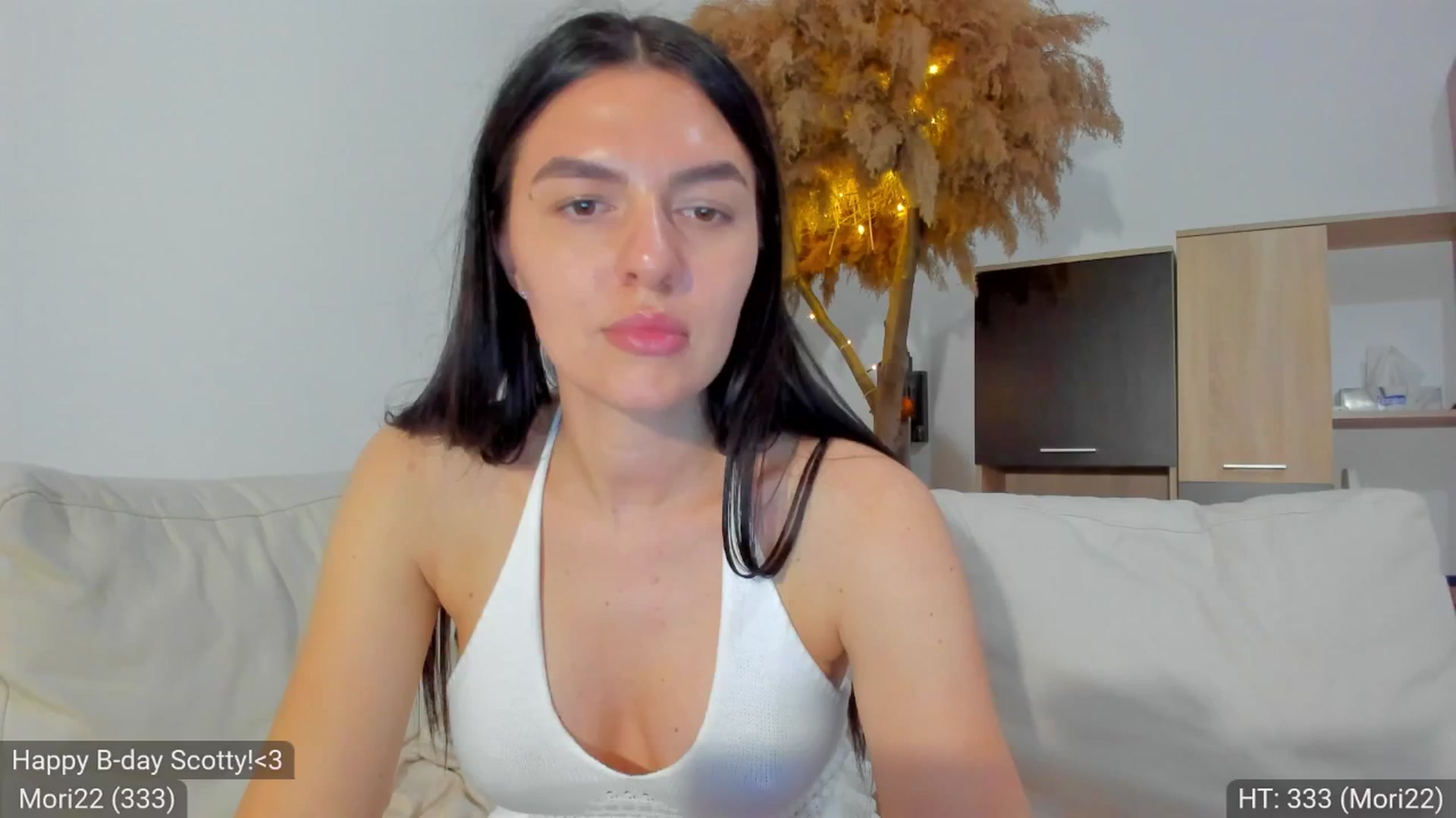 Gallery image thumbnail from AvaMoonlight's myfreecams stream on, 03/10/2025, 18:00 image 17 of 20