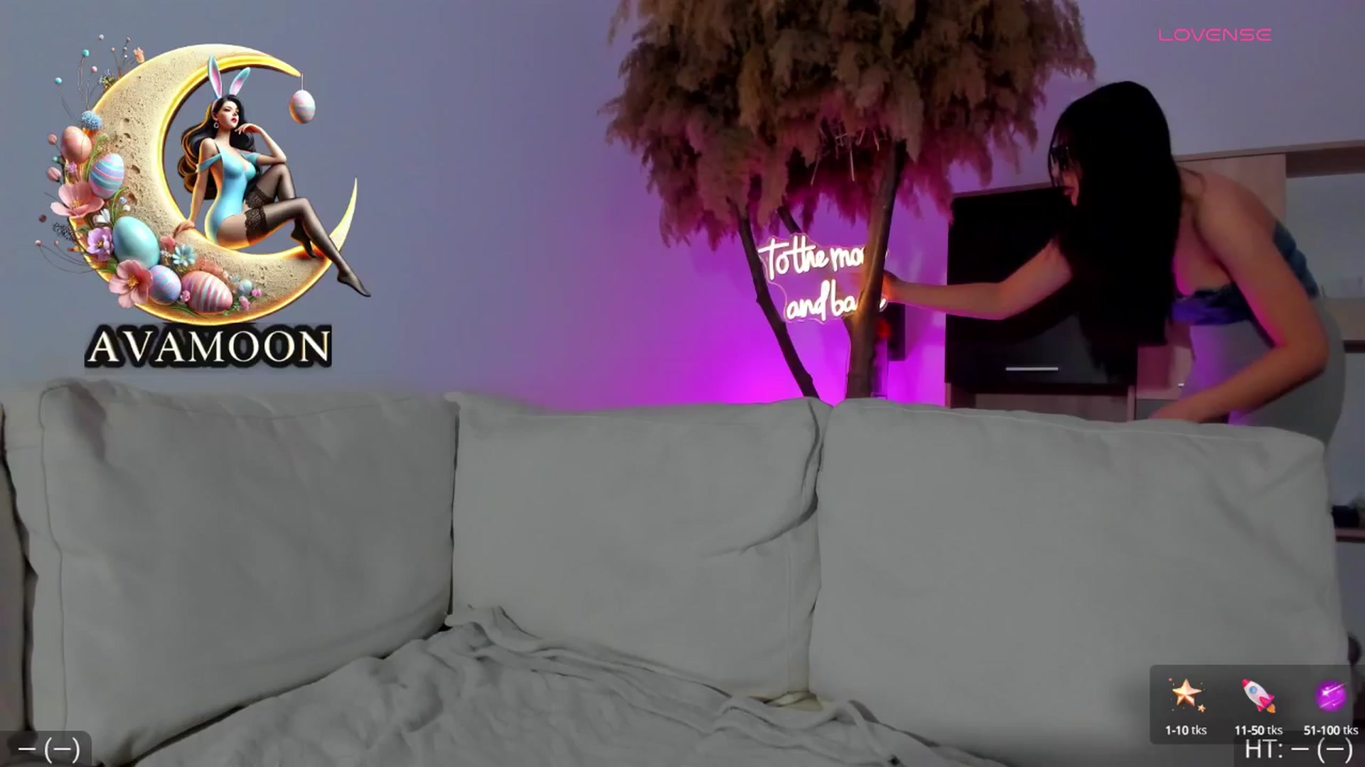 Gallery image thumbnail from AvaMoonlight's myfreecams stream on, 03/17/2025, 17:21 image 2 of 20