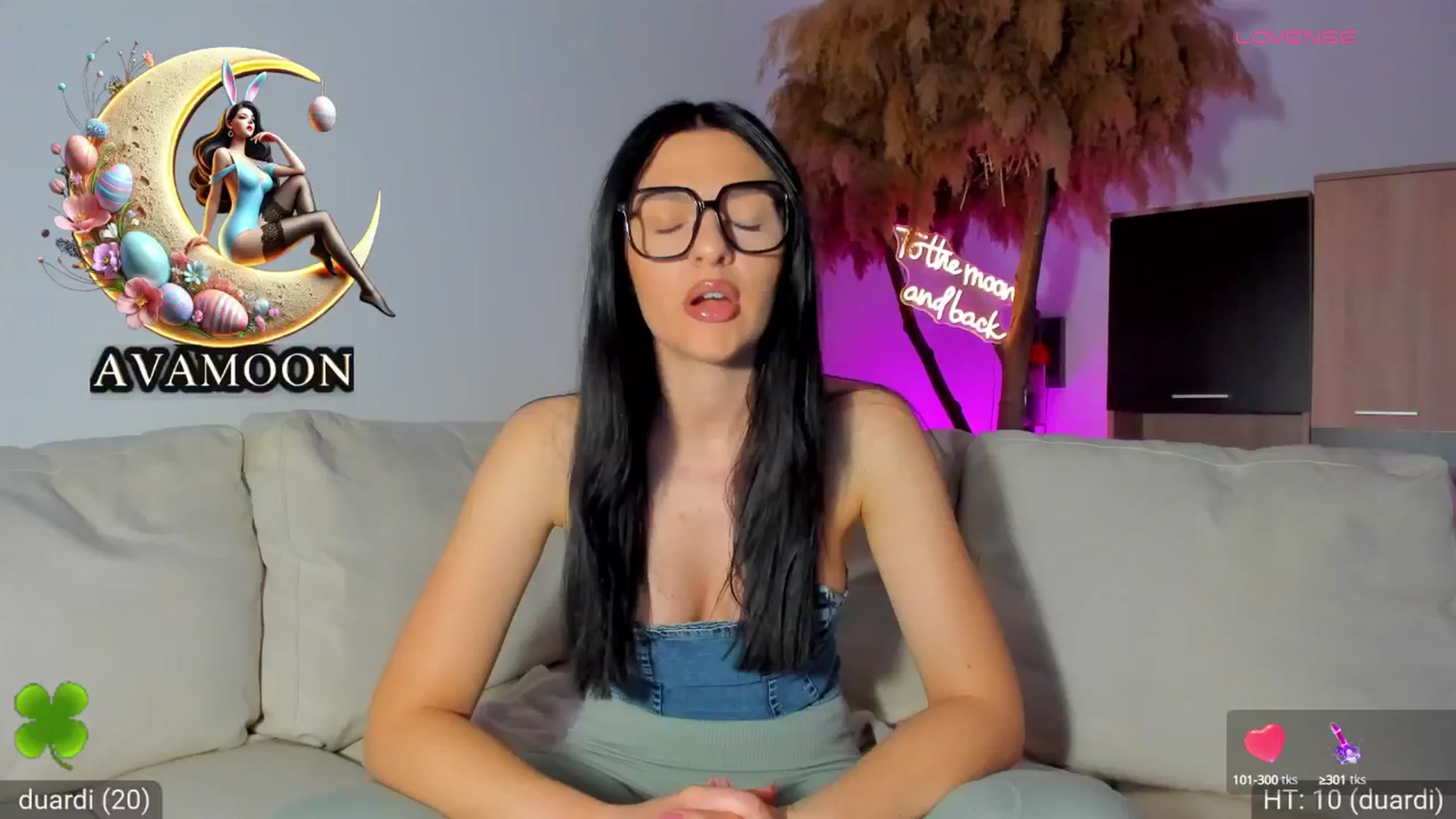 Gallery image thumbnail from AvaMoonlight's myfreecams stream on, 03/17/2025, 17:21 image 7 of 20