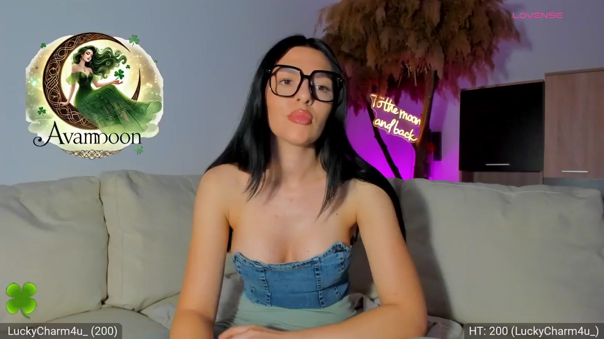 Gallery image thumbnail from AvaMoonlight's myfreecams stream on, 03/17/2025, 17:21 image 11 of 20