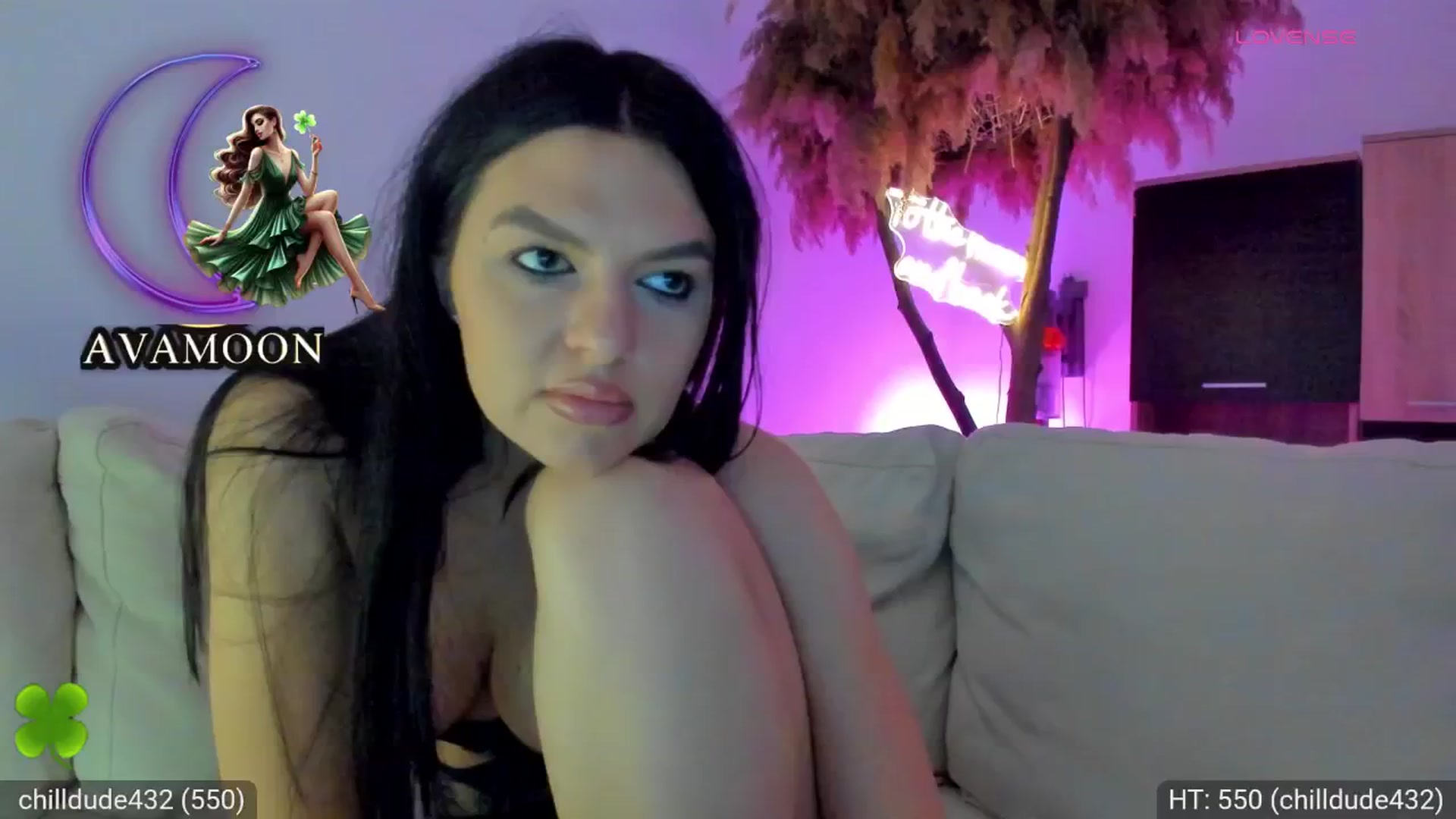 Gallery image thumbnail from AvaMoonlight's myfreecams stream on, 03/18/2025, 01:28 image 18 of 20