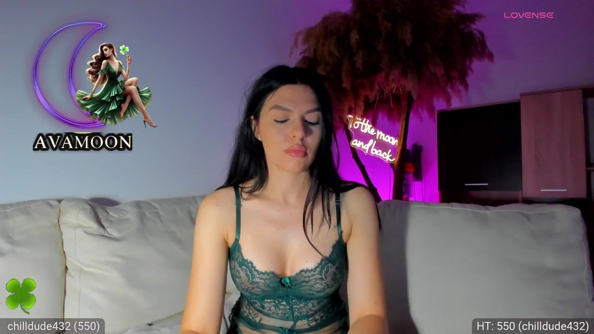 Gallery image thumbnail from AvaMoonlight's myfreecams stream on, 03/18/2025, 01:28 image 2 of 20