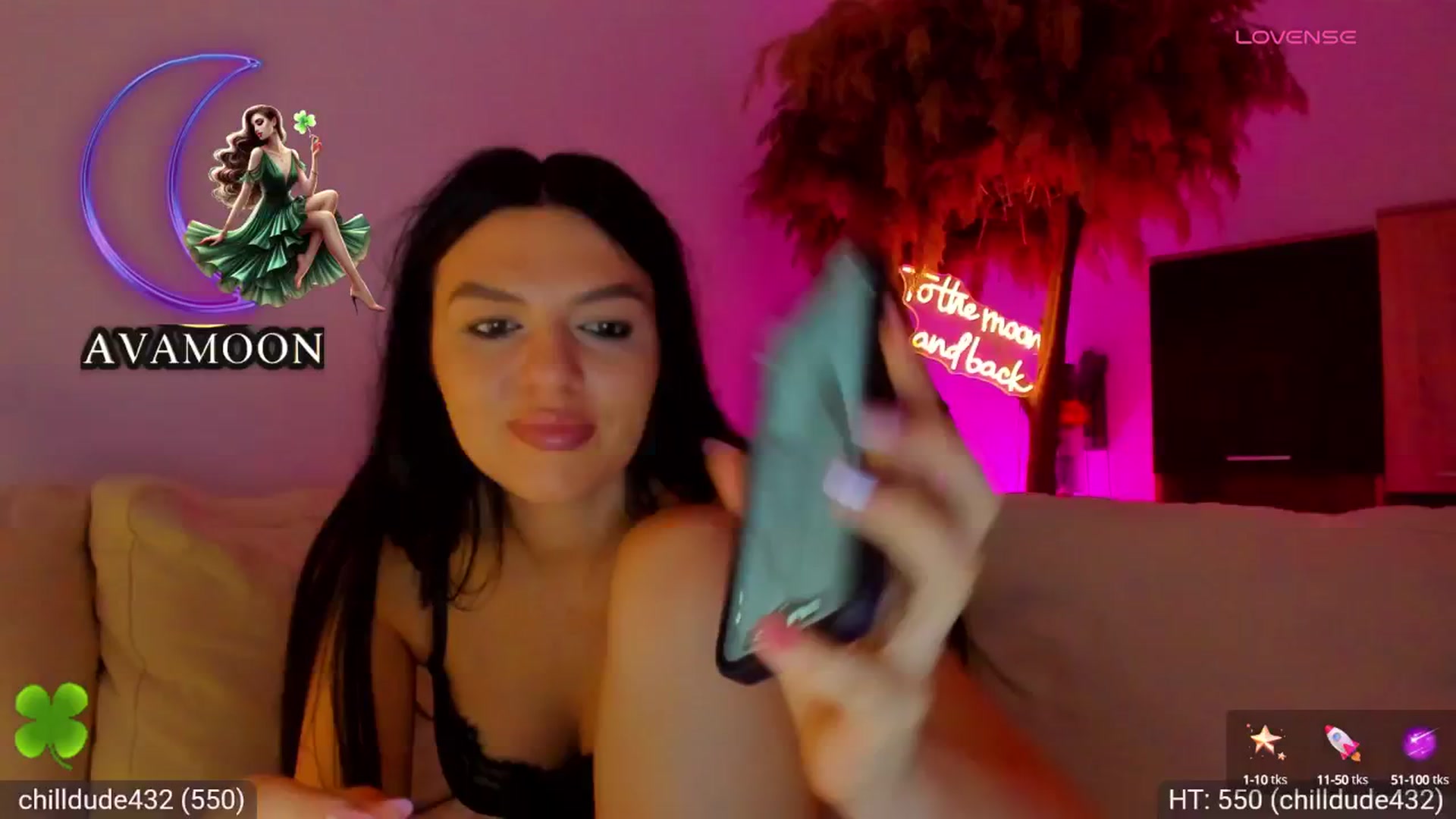 Gallery image thumbnail from AvaMoonlight's myfreecams stream on, 03/18/2025, 01:28 image 8 of 20