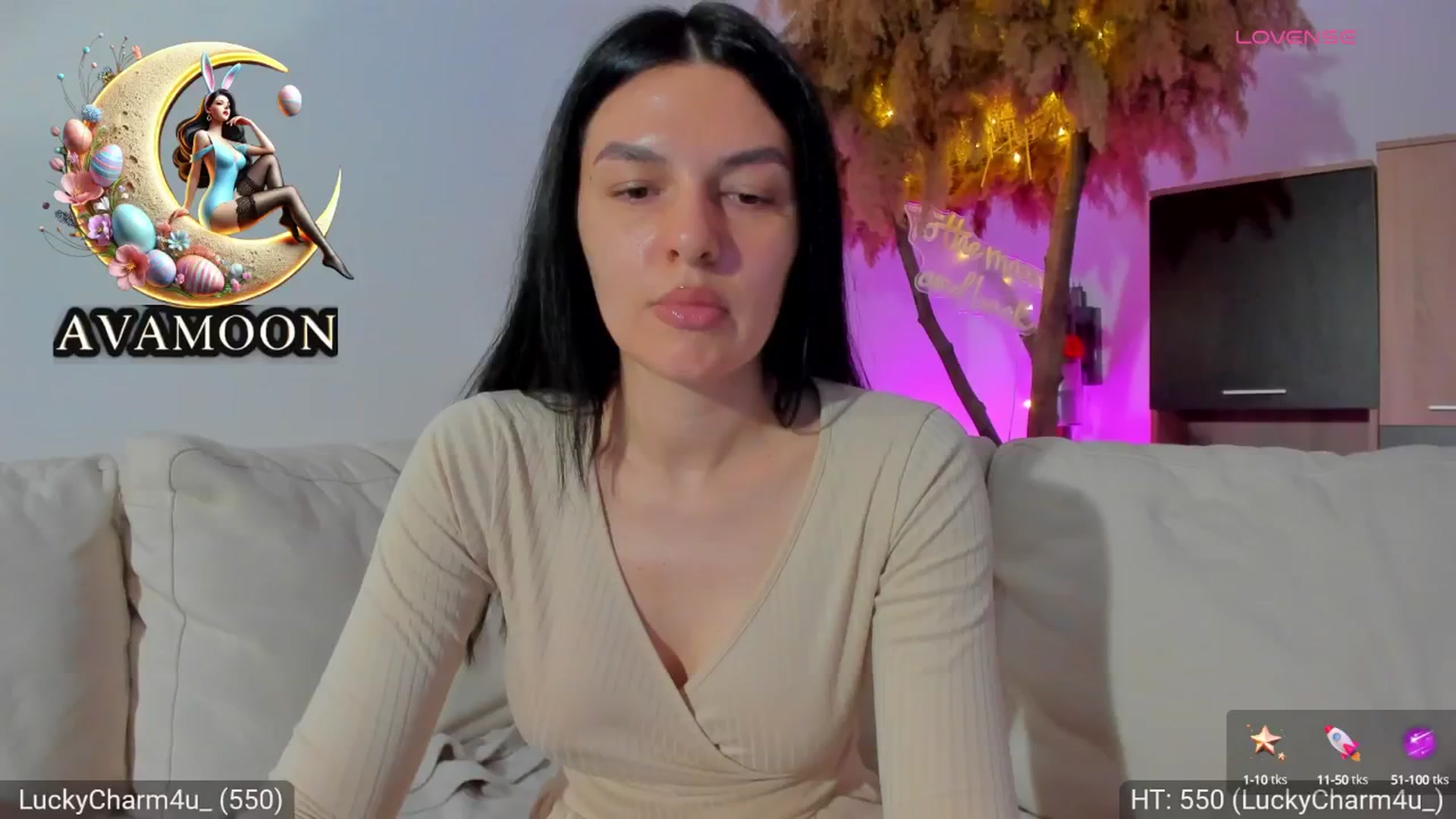 Gallery image thumbnail from AvaMoonlight's myfreecams stream on, 03/20/2025, 17:03 image 18 of 20