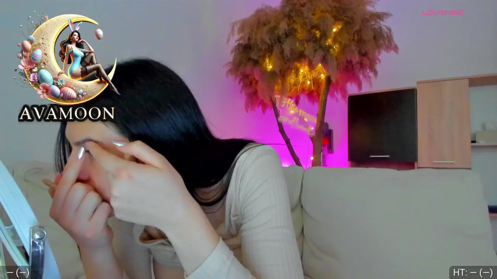 Gallery image thumbnail from AvaMoonlight's myfreecams stream on, 03/20/2025, 17:03 image 7 of 20