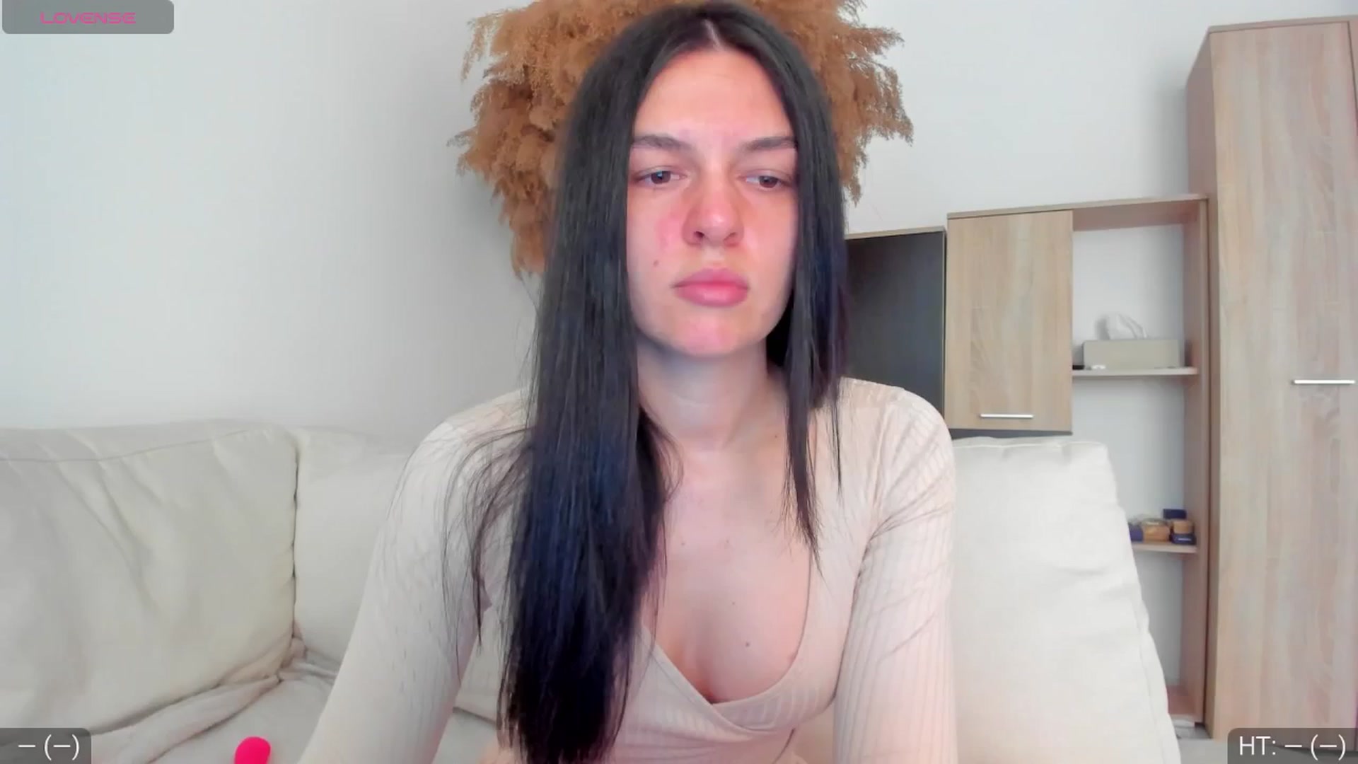 Gallery image thumbnail from AvaMoonlight's myfreecams stream on, 03/20/2025, 17:03 image 1 of 20