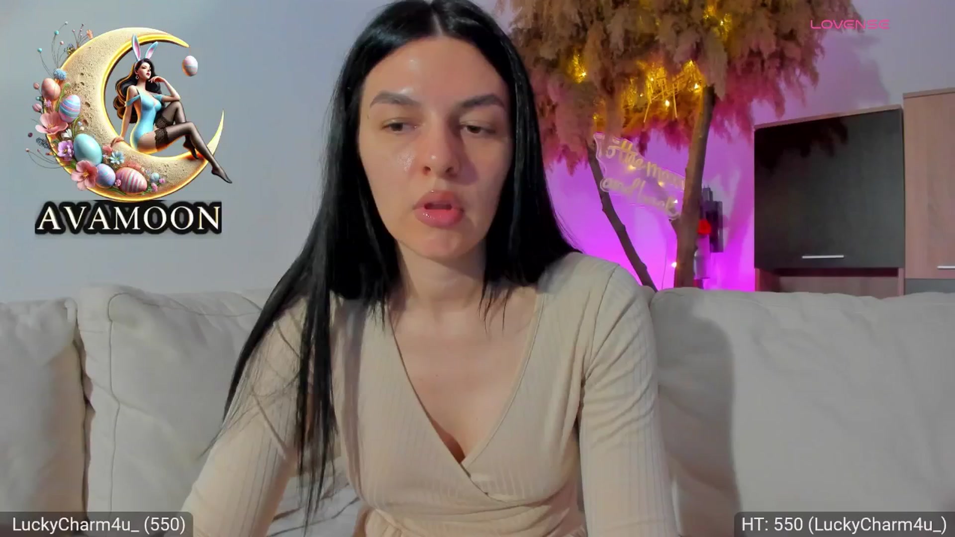 Gallery image thumbnail from AvaMoonlight's myfreecams stream on, 03/20/2025, 17:03 image 16 of 20