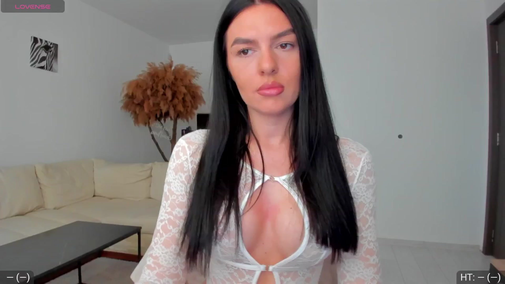 Gallery image thumbnail from AvaMoonlight's myfreecams stream on, 03/21/2025, 15:53 image 1 of 20