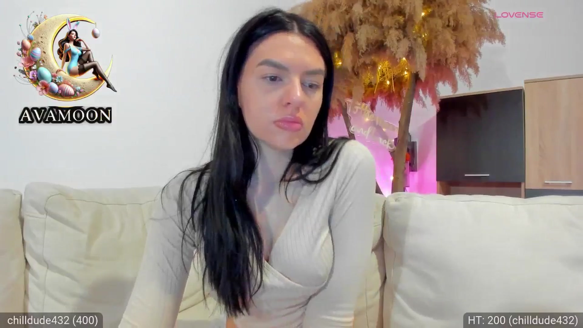 Gallery image thumbnail from AvaMoonlight's myfreecams stream on, 03/24/2025, 24:01 image 19 of 20