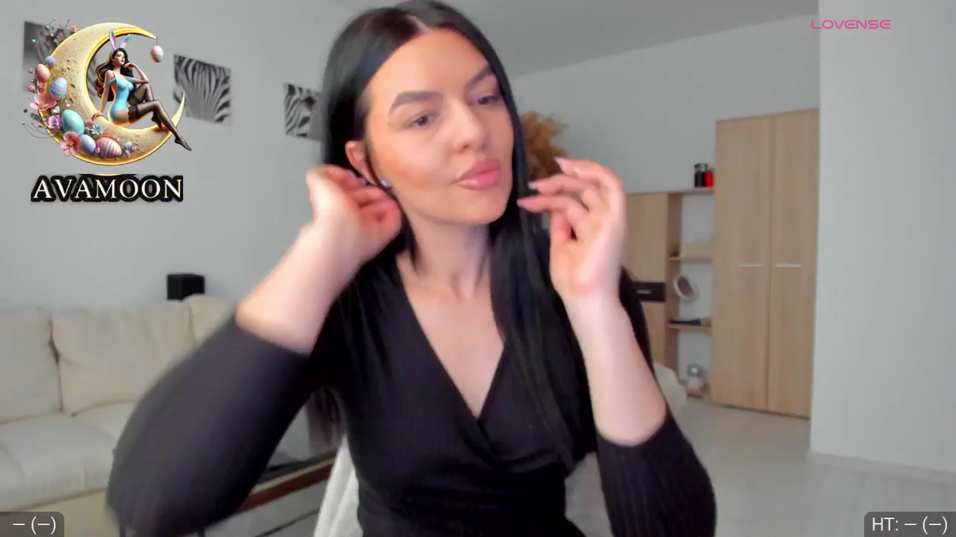 Gallery image thumbnail from AvaMoonlight's myfreecams stream on, 03/24/2025, 16:52 image 3 of 20