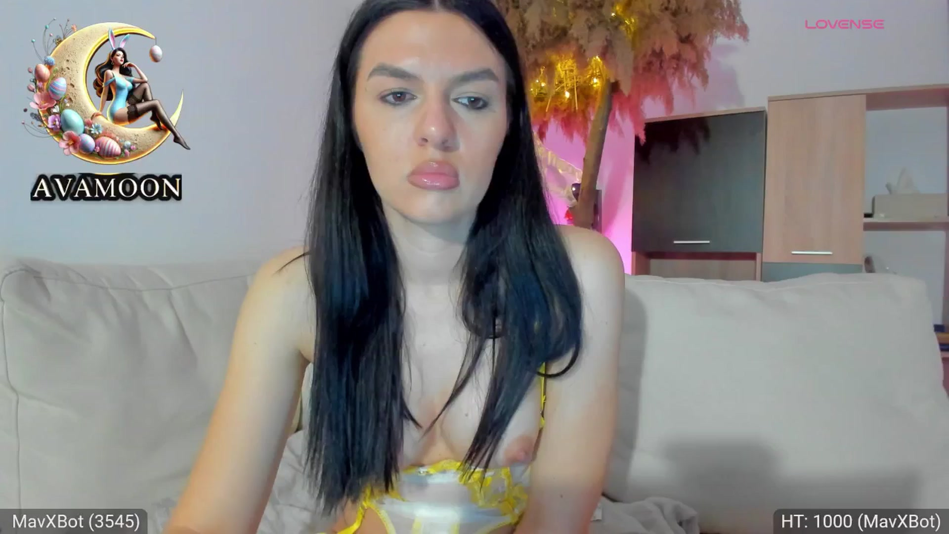 Gallery image thumbnail from AvaMoonlight's myfreecams stream on, 03/26/2025, 24:43 image 20 of 20