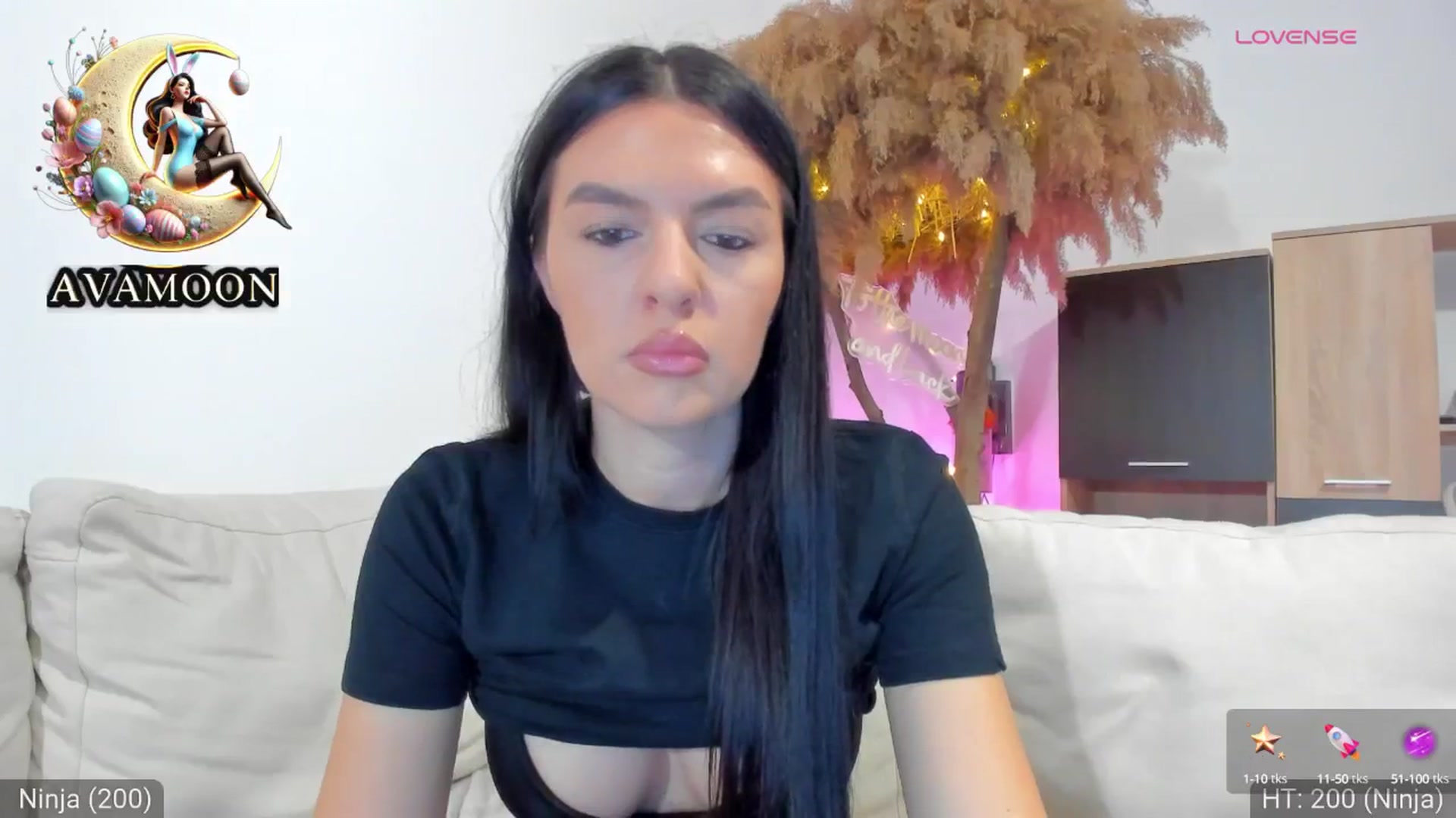 Gallery image thumbnail from AvaMoonlight's myfreecams stream on, 03/26/2025, 17:03 image 16 of 20
