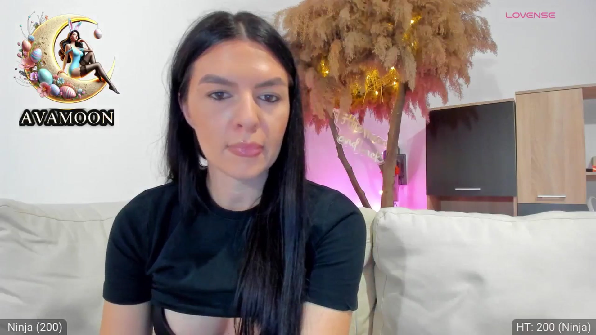 Gallery image thumbnail from AvaMoonlight's myfreecams stream on, 03/26/2025, 17:03 image 19 of 20