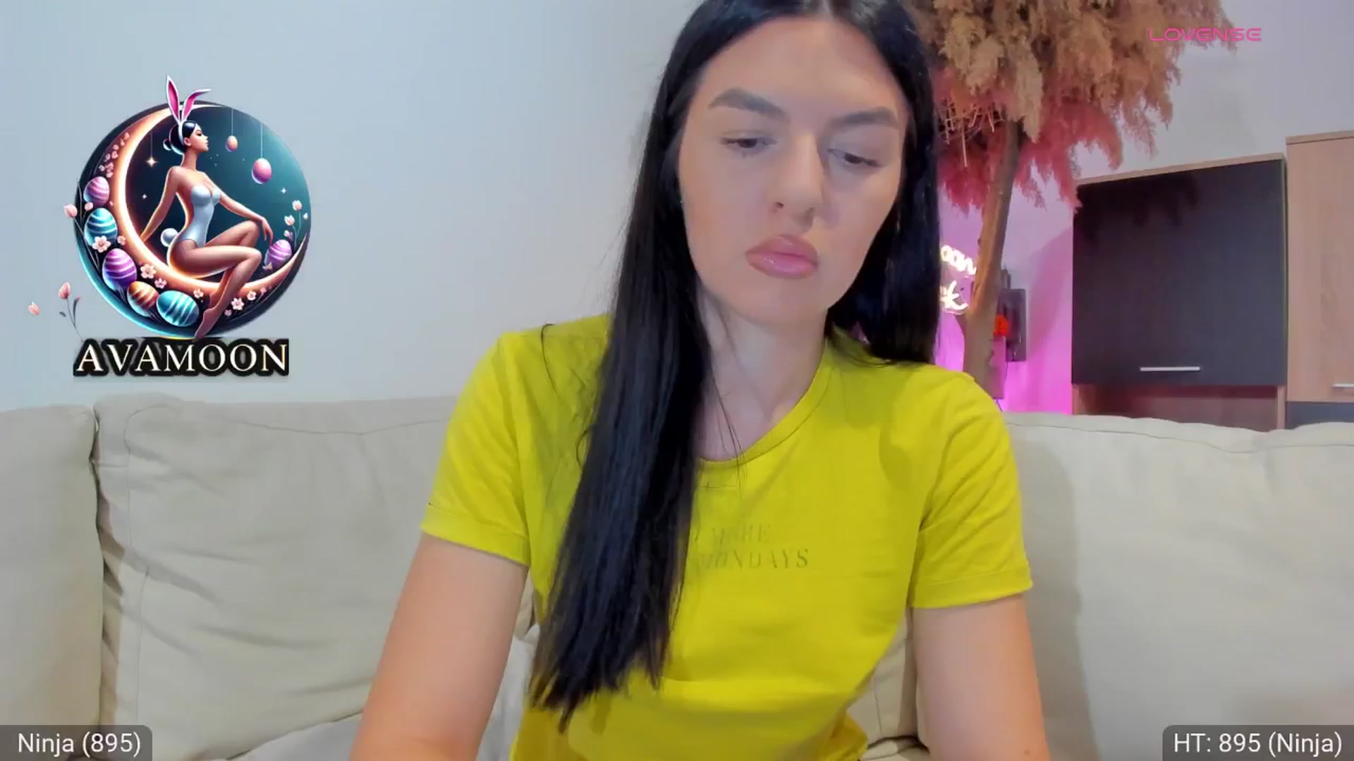 Gallery image thumbnail from AvaMoonlight's myfreecams stream on, 03/28/2025, 17:07 image 18 of 20