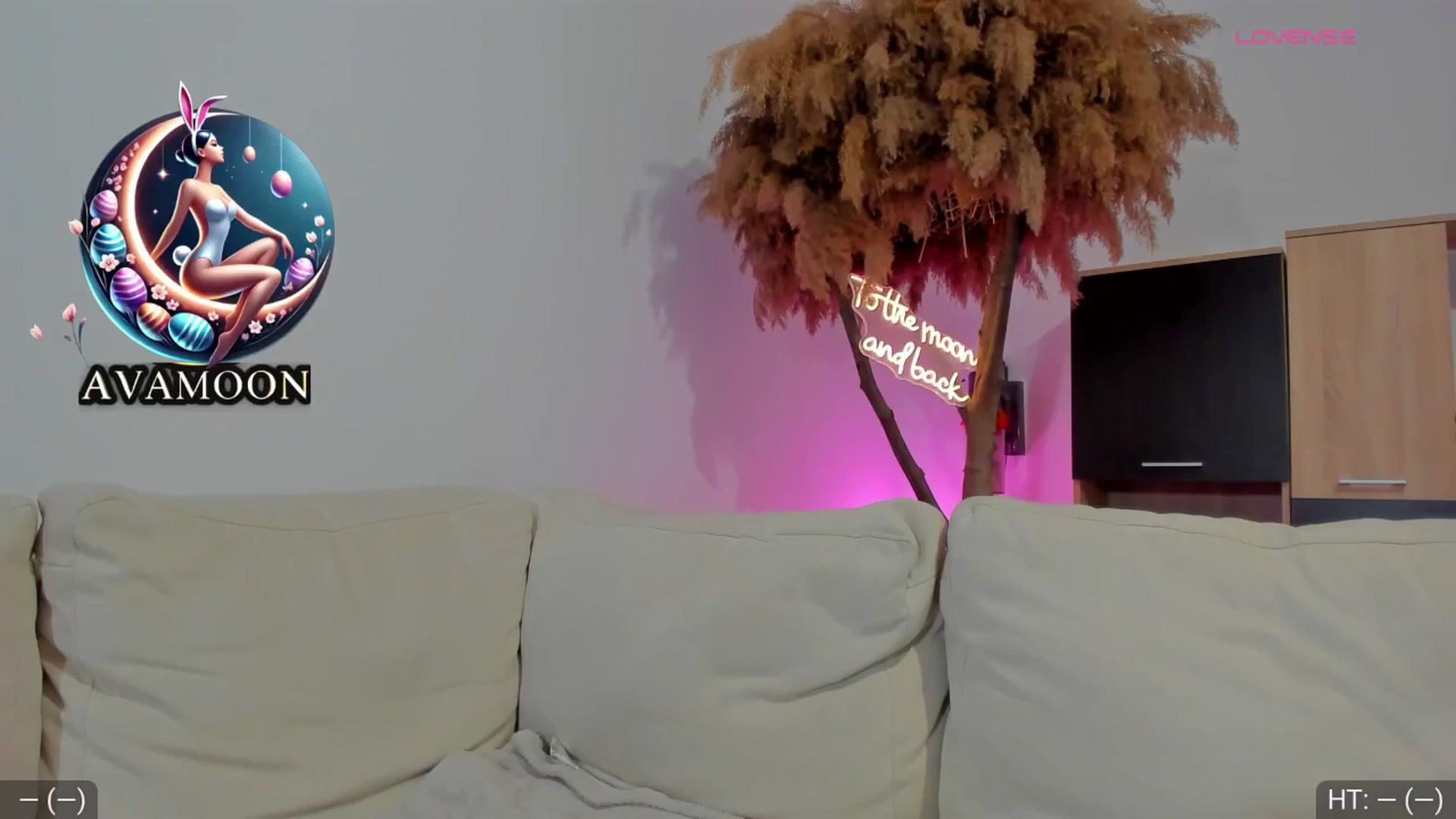 Gallery image thumbnail from AvaMoonlight's myfreecams stream on, 03/28/2025, 17:07 image 2 of 20