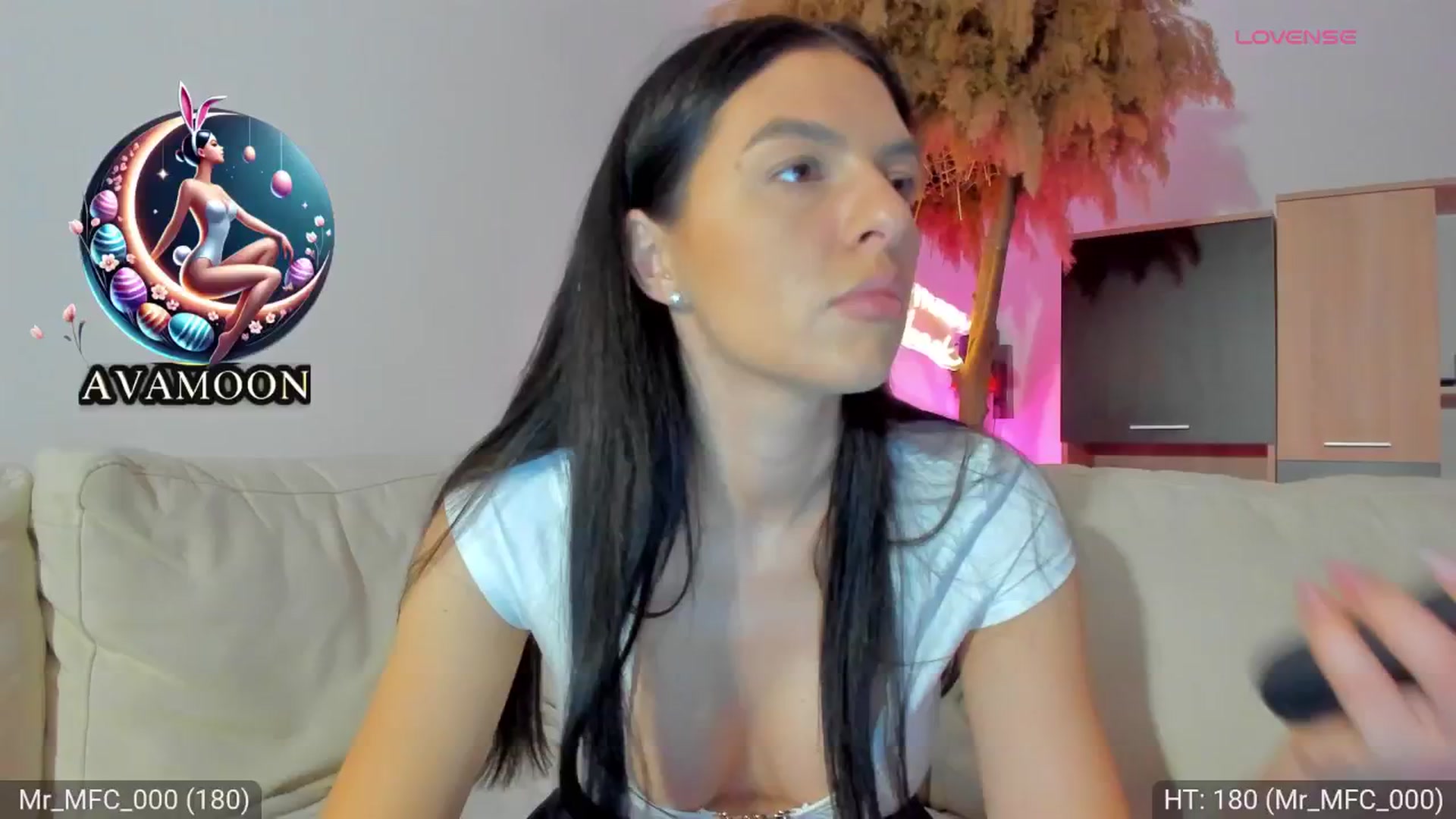 Gallery image thumbnail from AvaMoonlight's myfreecams stream on, 03/30/2025, 24:02 image 20 of 20