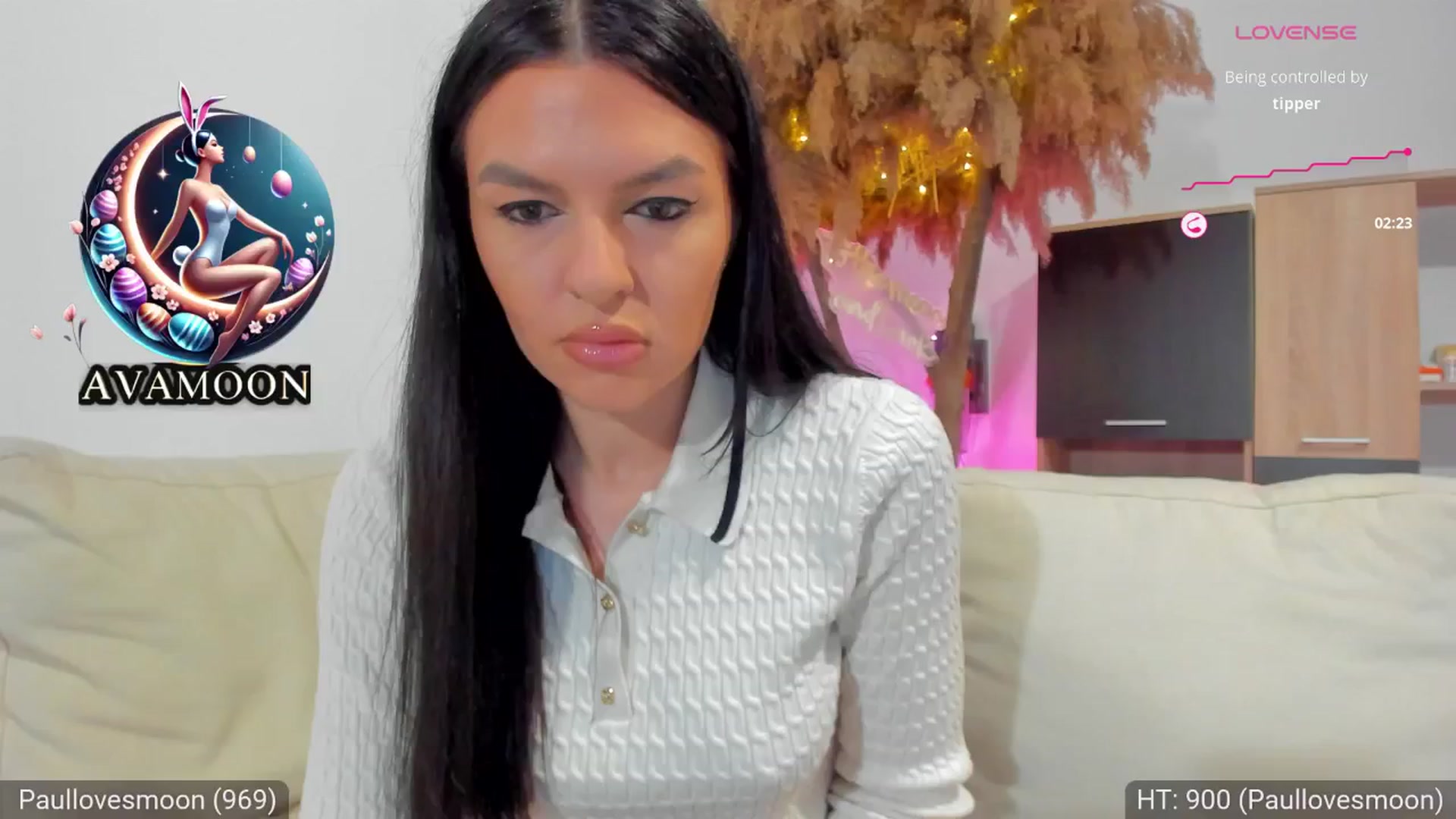 Gallery image thumbnail from AvaMoonlight's myfreecams stream on, 03/31/2025, 23:56 image 4 of 20