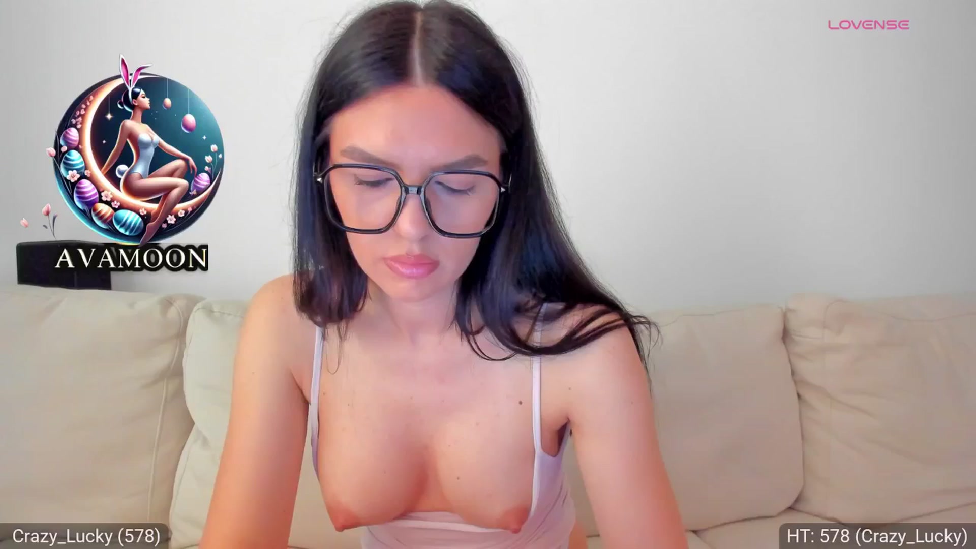 Gallery image thumbnail from AvaMoonlight's myfreecams stream on, 04/01/2025, 16:02 image 15 of 20