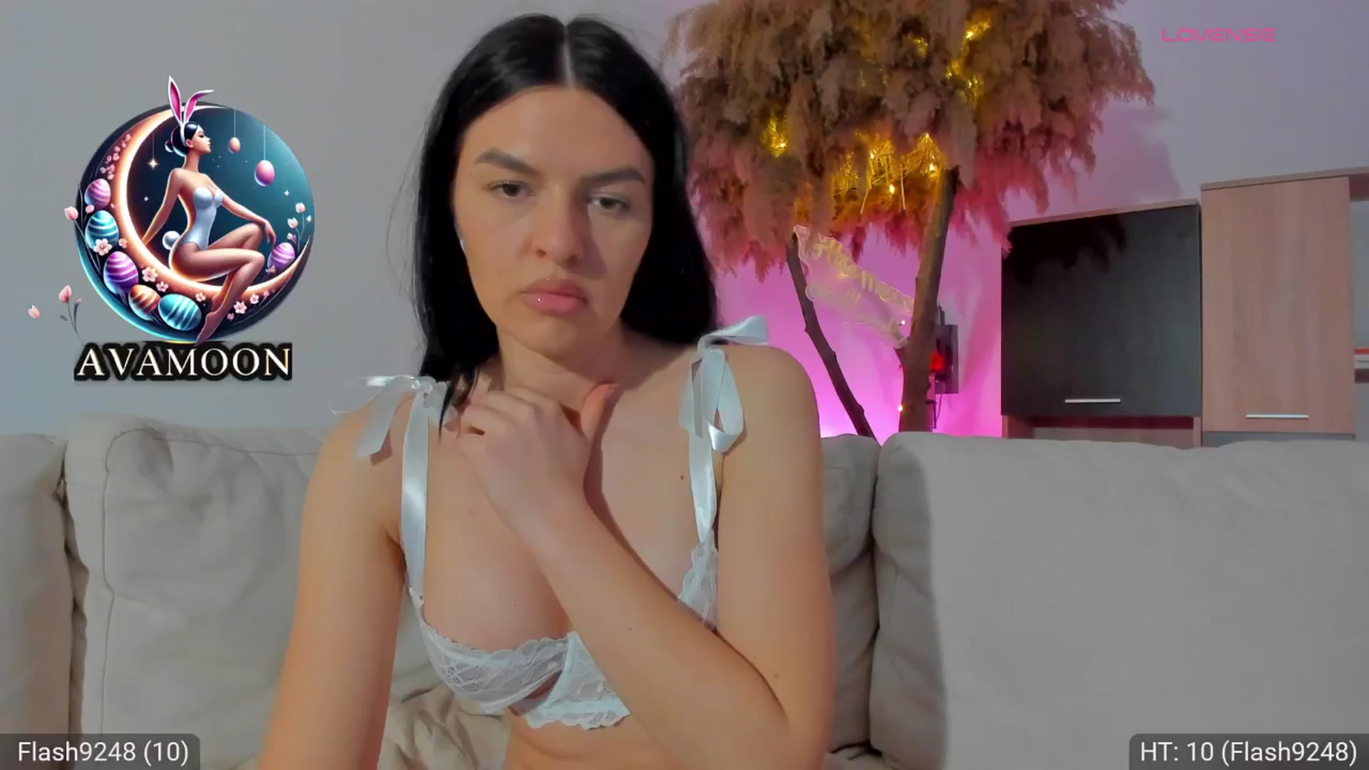 Gallery image thumbnail from AvaMoonlight's myfreecams stream on, 04/02/2025, 23:16 image 7 of 20