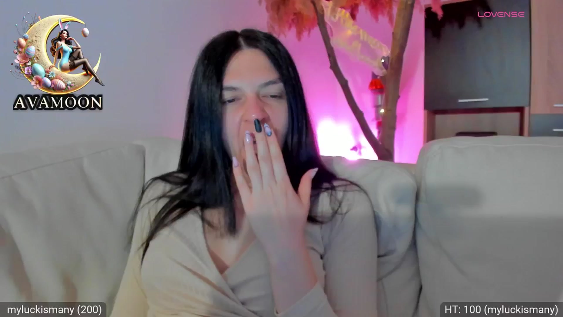 Gallery image thumbnail from AvaMoonlight's myfreecams stream on, 04/06/2025, 24:07 image 7 of 20