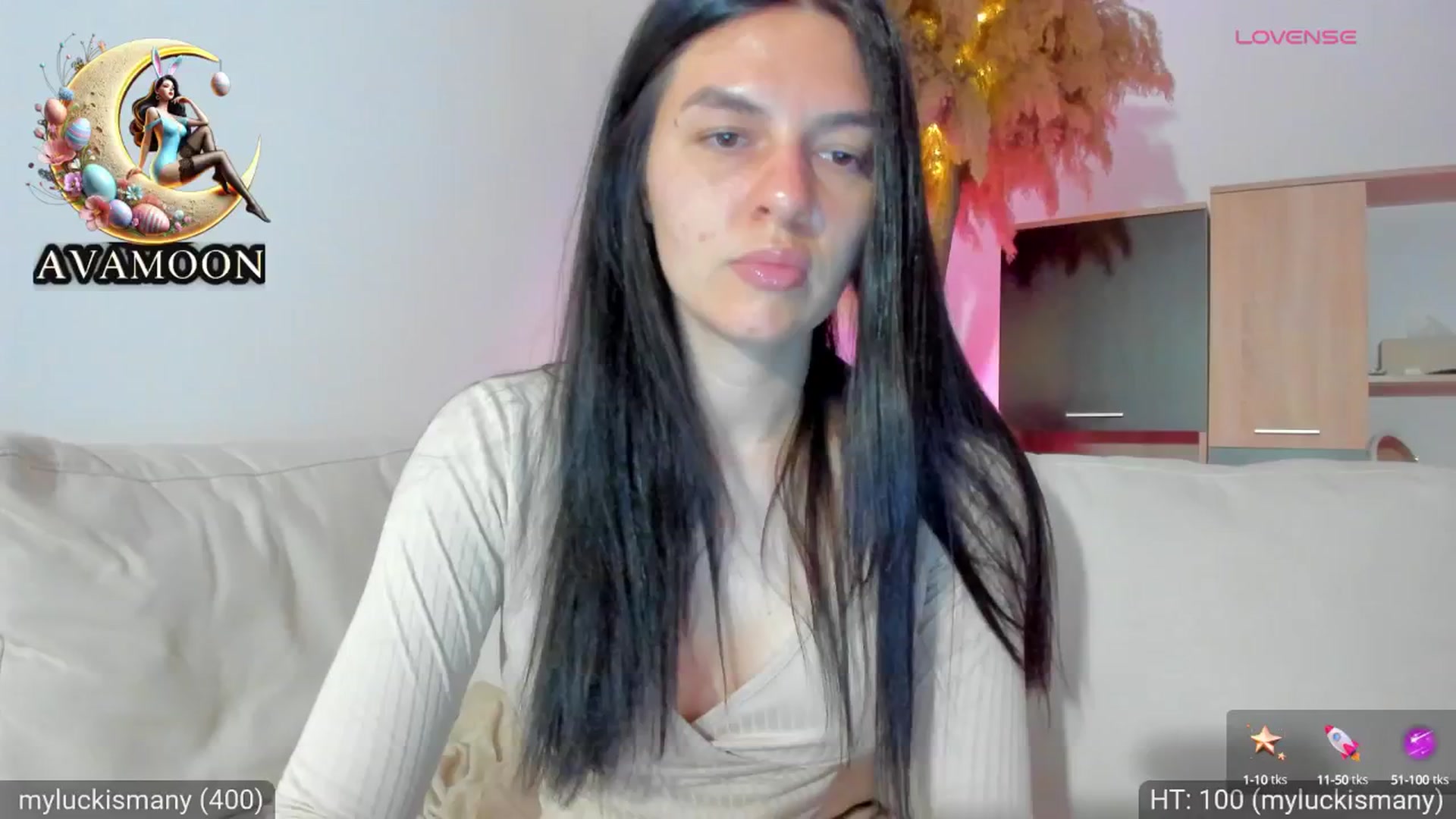 Gallery image thumbnail from AvaMoonlight's myfreecams stream on, 04/06/2025, 24:07 image 9 of 20