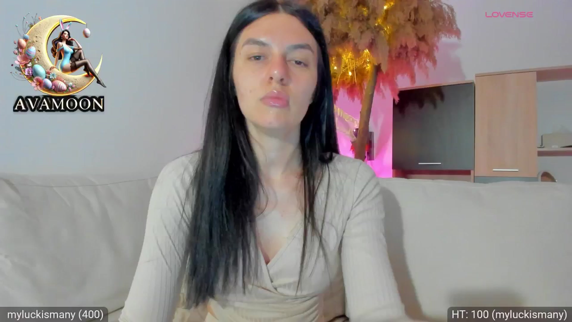 Gallery image thumbnail from AvaMoonlight's myfreecams stream on, 04/06/2025, 24:07 image 10 of 20