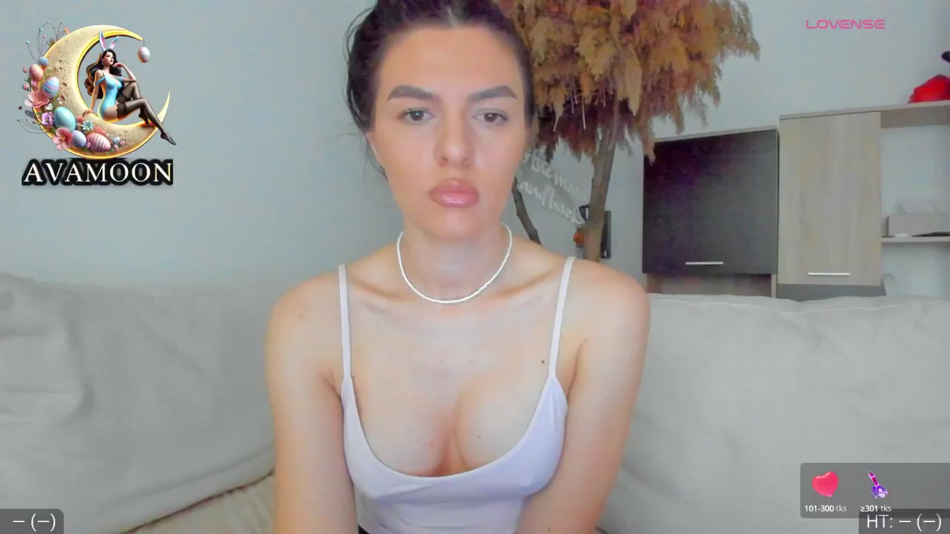 Gallery image thumbnail from AvaMoonlight's myfreecams stream on, 04/07/2025, 16:04 image 9 of 20
