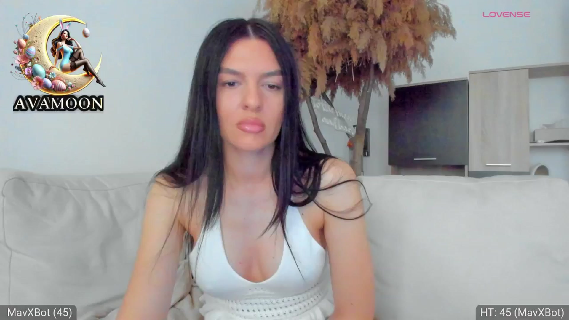 Gallery image thumbnail from AvaMoonlight's myfreecams stream on, 04/08/2025, 16:03 image 16 of 20