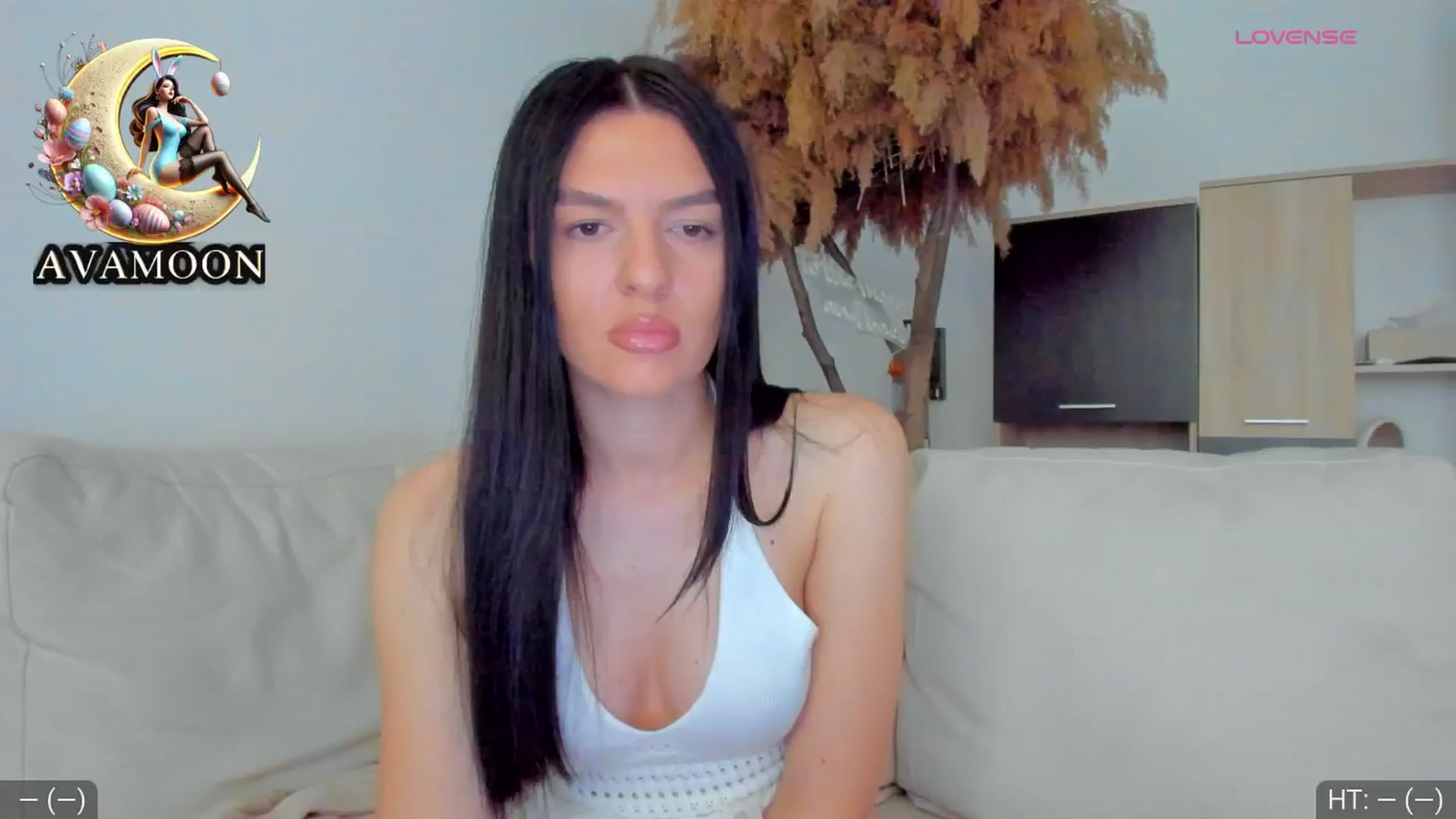 Gallery image thumbnail from AvaMoonlight's myfreecams stream on, 04/08/2025, 16:03 image 14 of 20