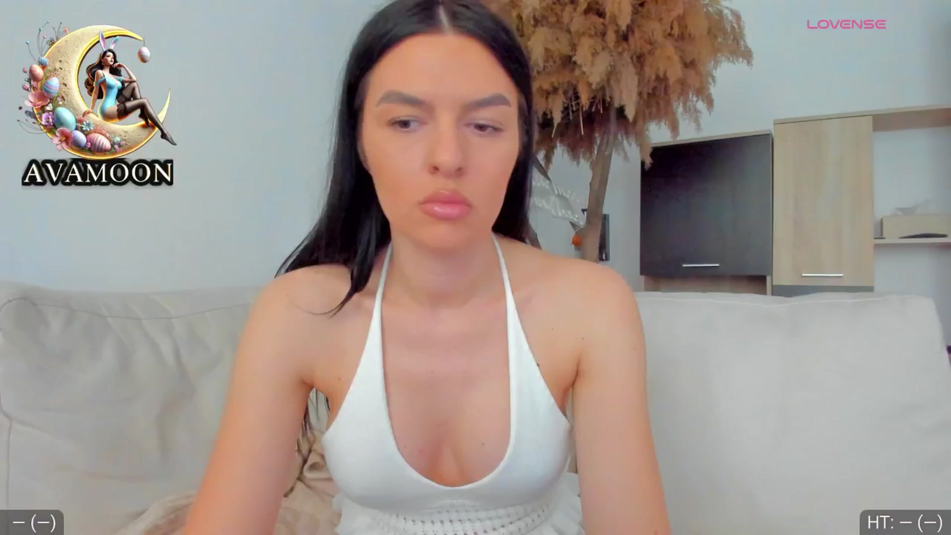 Gallery image thumbnail from AvaMoonlight's myfreecams stream on, 04/08/2025, 16:03 image 8 of 20