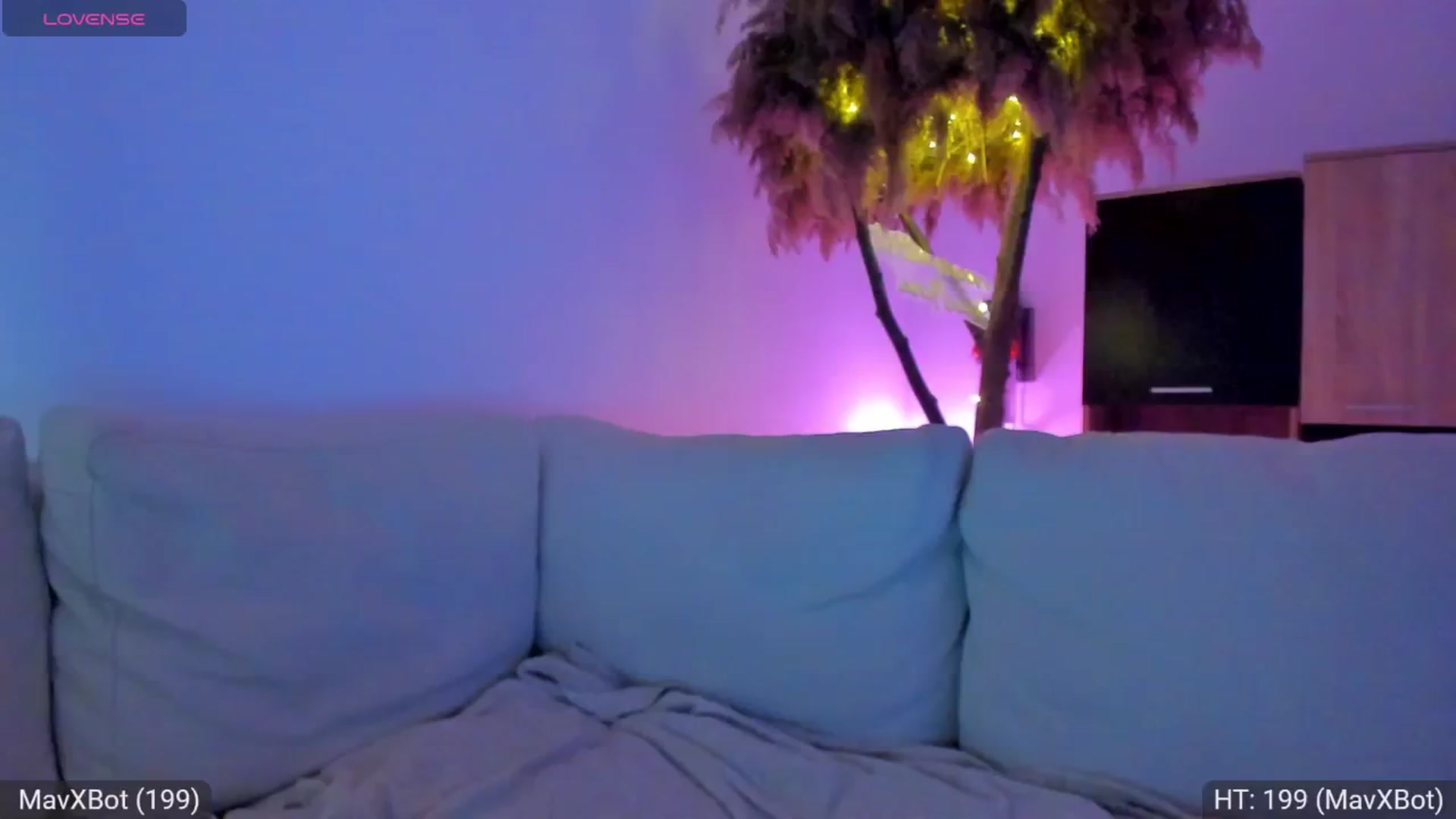 Gallery image thumbnail from AvaMoonlight's myfreecams stream on, 04/16/2025, 24:03 image 1 of 20