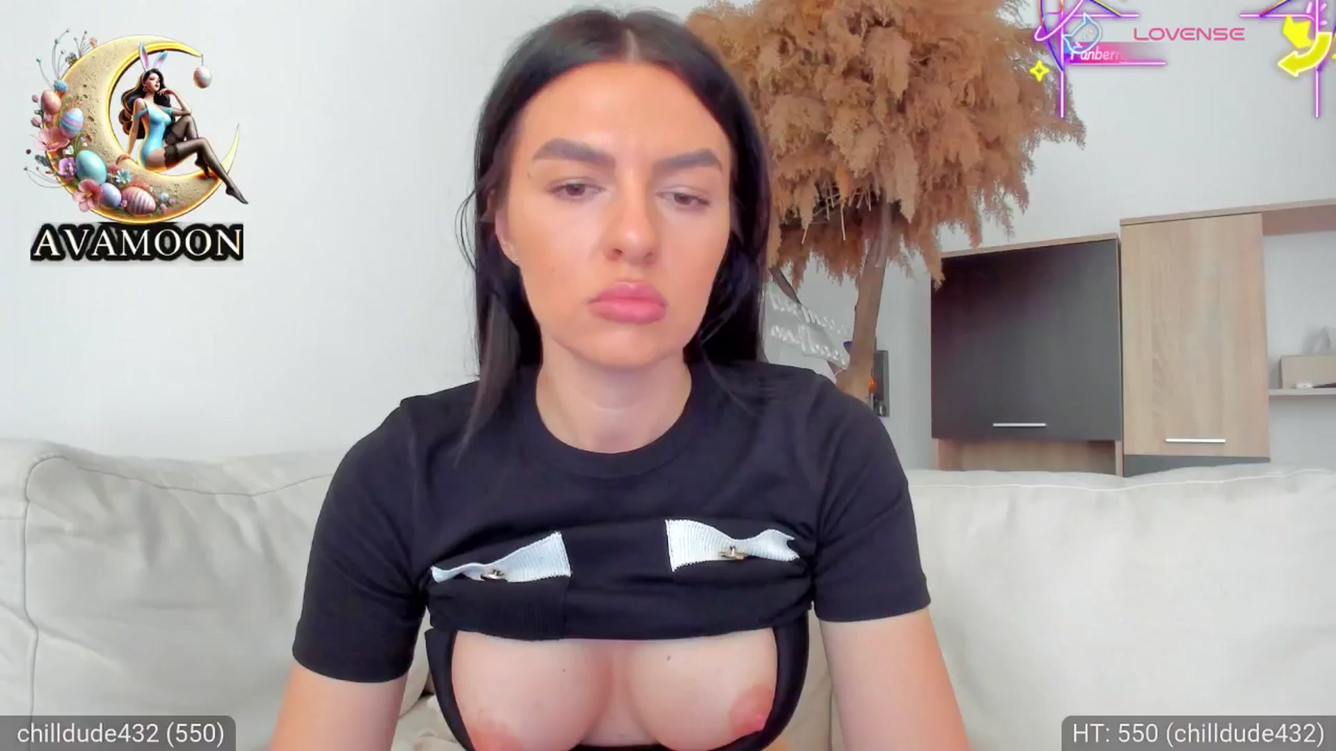 Gallery image thumbnail from AvaMoonlight's myfreecams stream on, 04/17/2025, 16:03 image 7 of 20